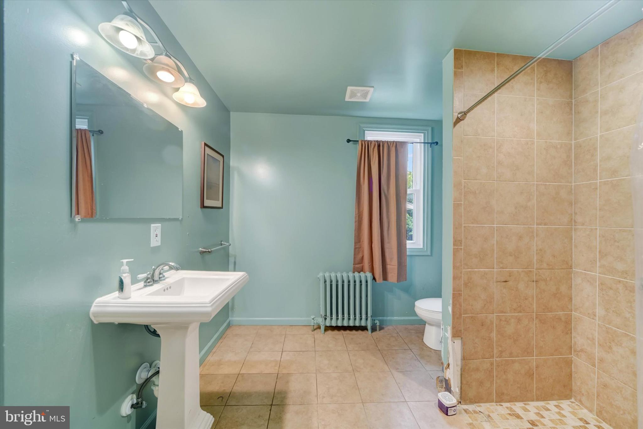 LINWOOD - Residential
