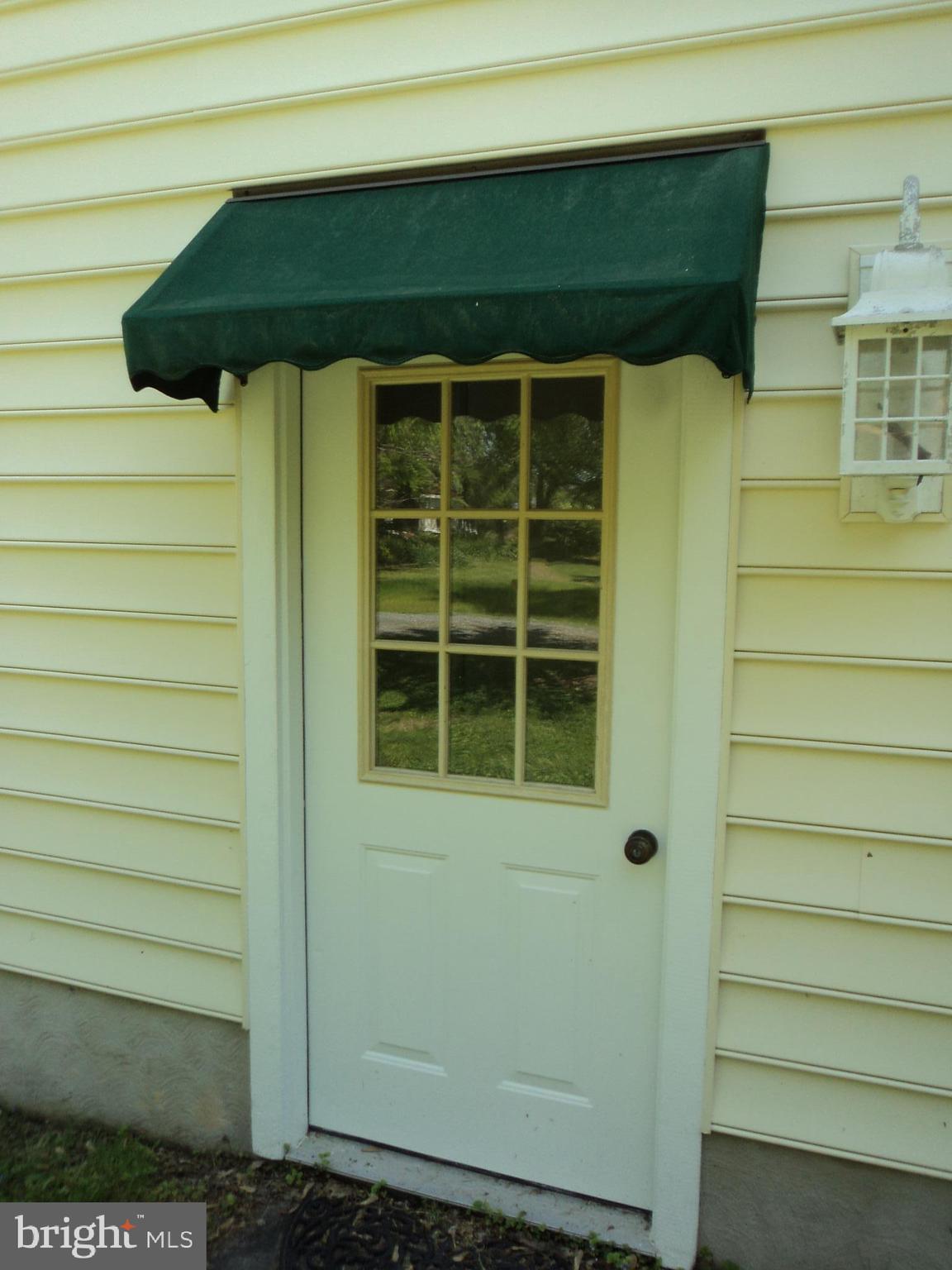 BELLEVUE - Residential Lease