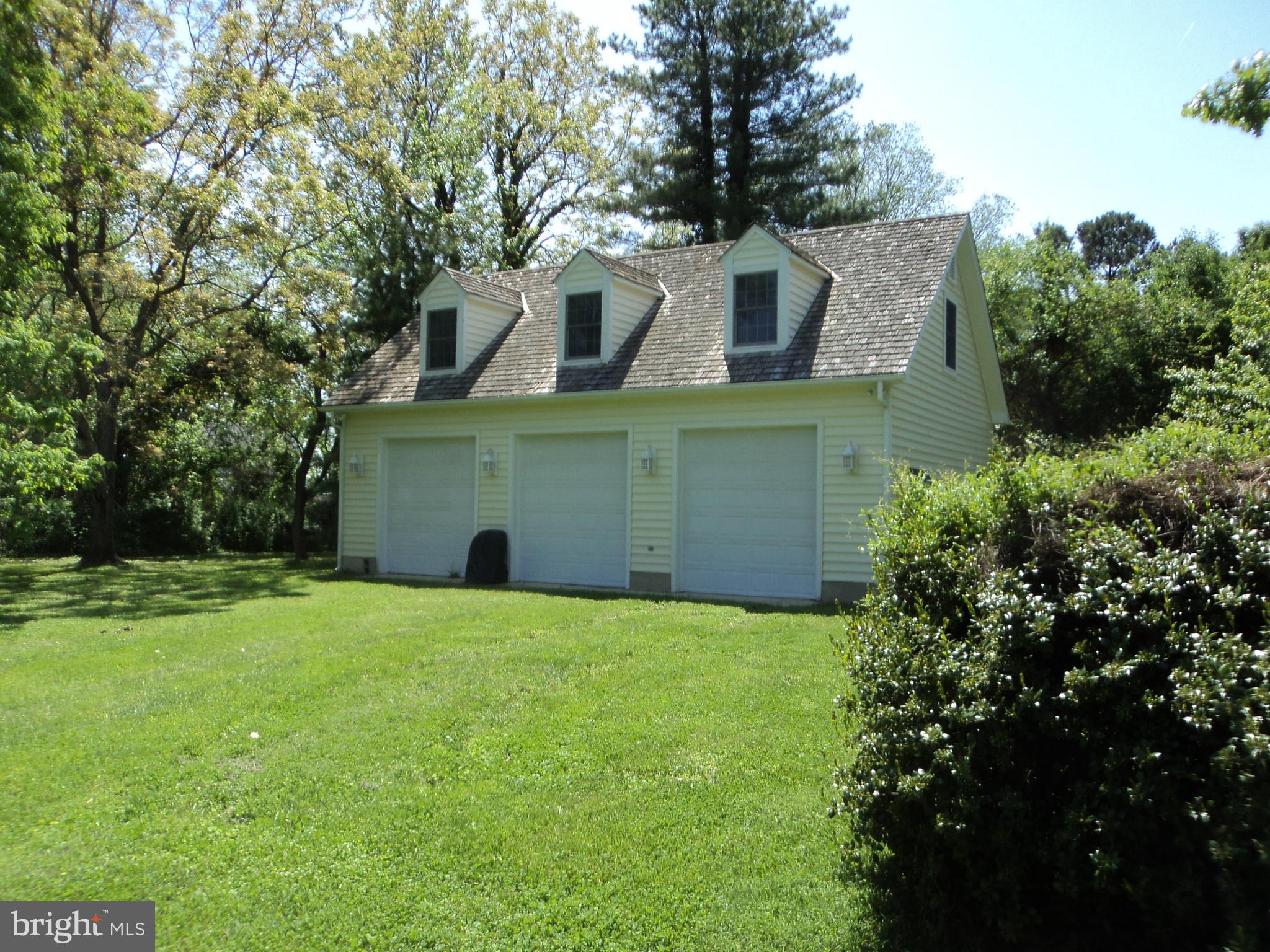 BELLEVUE - Residential Lease