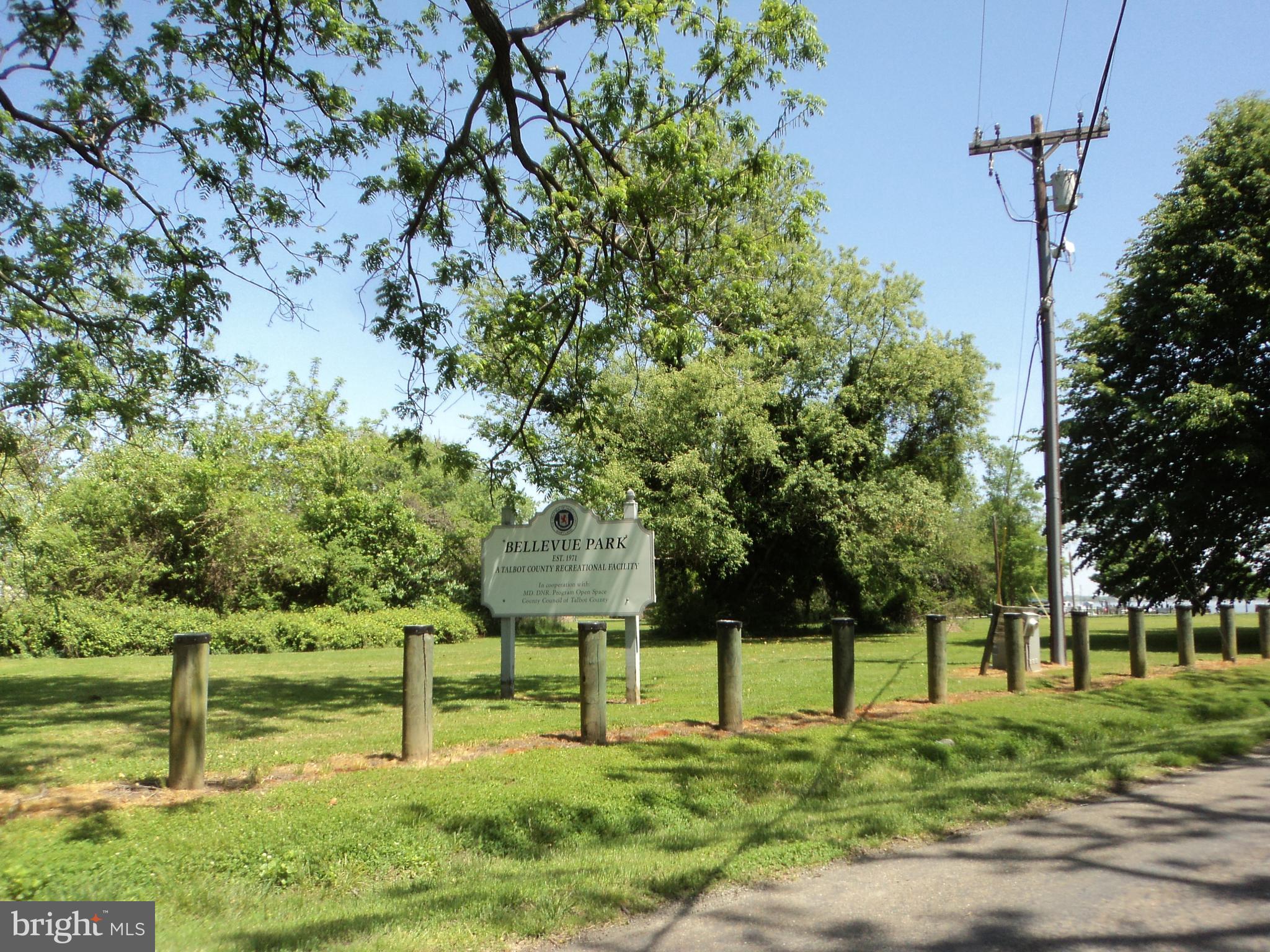 BELLEVUE - Residential Lease