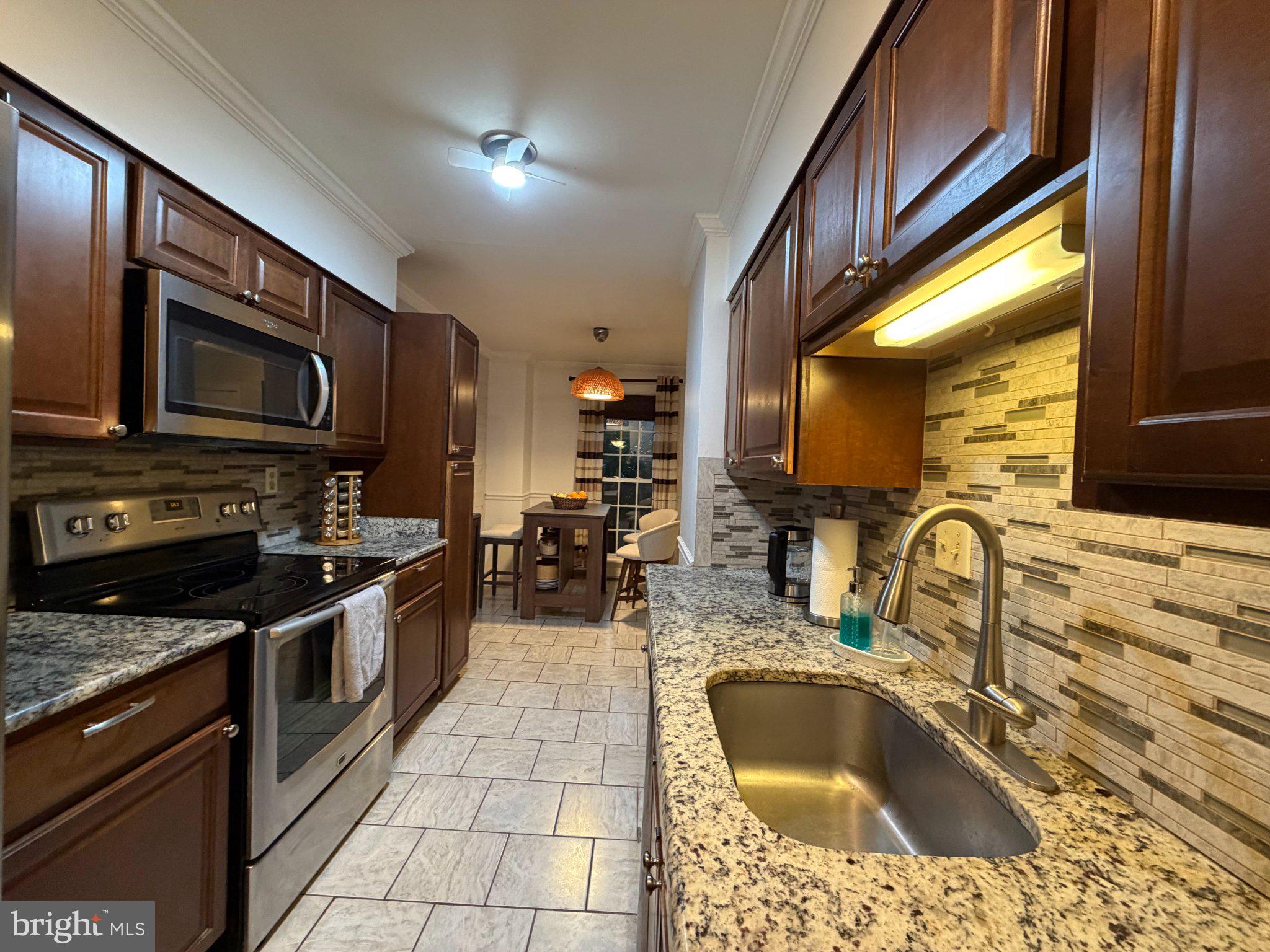 8834 SURVEYORS PLACE