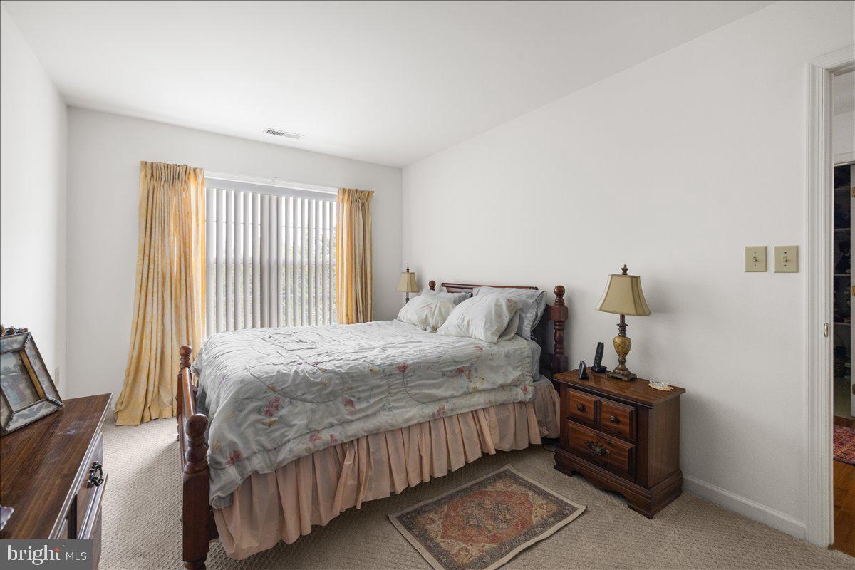 SARATOGA MEADOWS - Residential