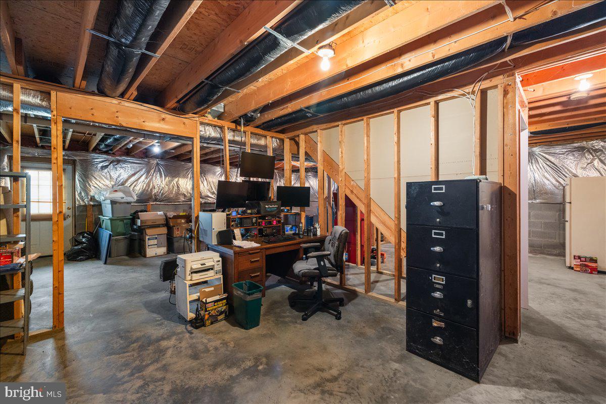 SARATOGA MEADOWS - Residential