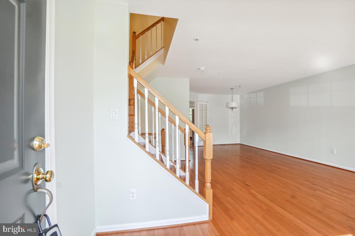 8642 FOUNTAIN VALLEY DRIVE