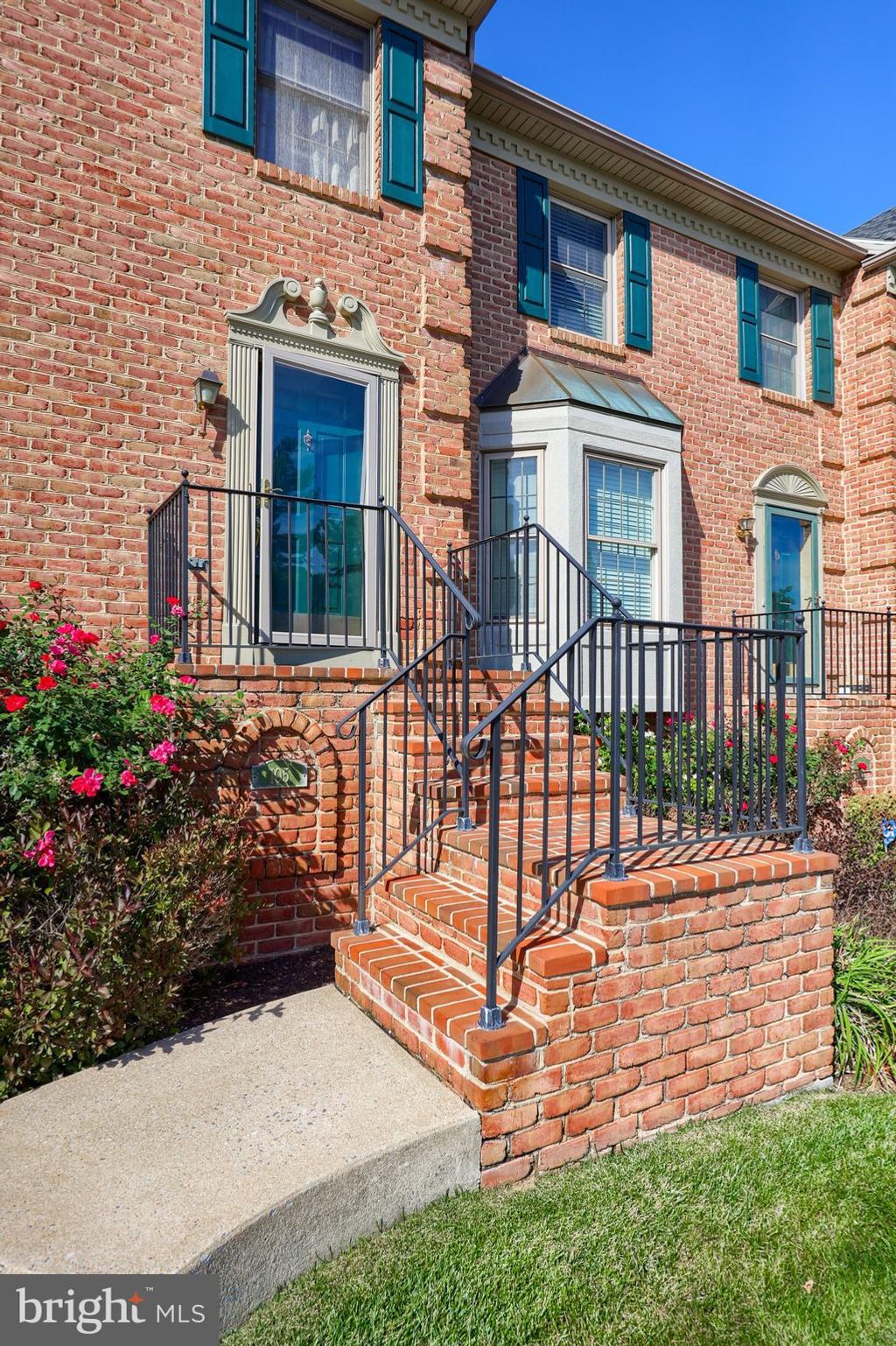 Photo of 105 Cobblestone Lane, LANCASTER, PA 17601 (MLS # PALA2076470)