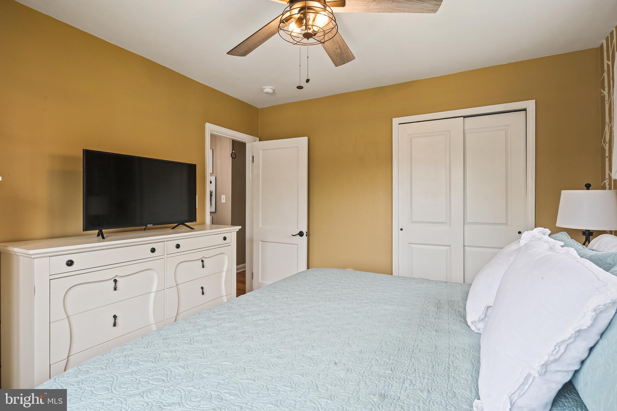 IDLEWOOD - Residential