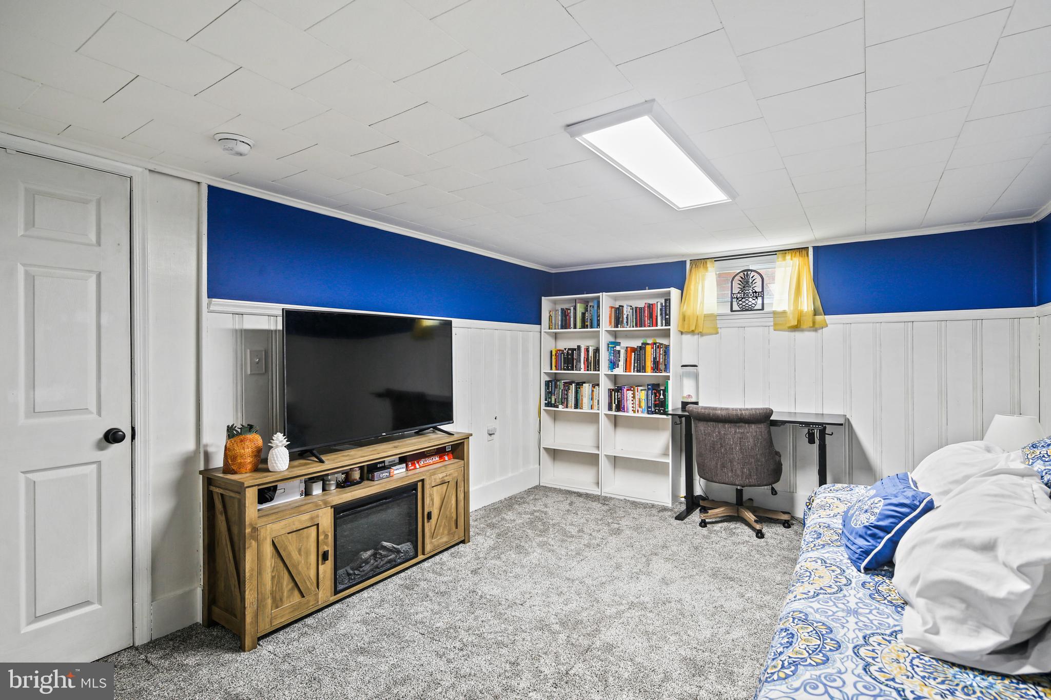 IDLEWOOD - Residential