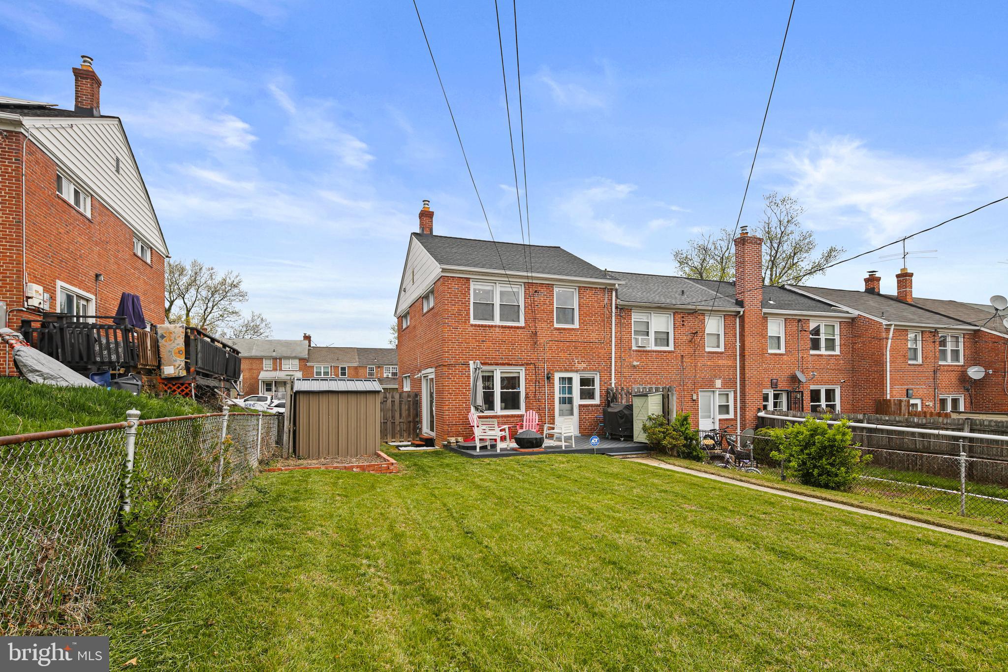 IDLEWOOD - Residential