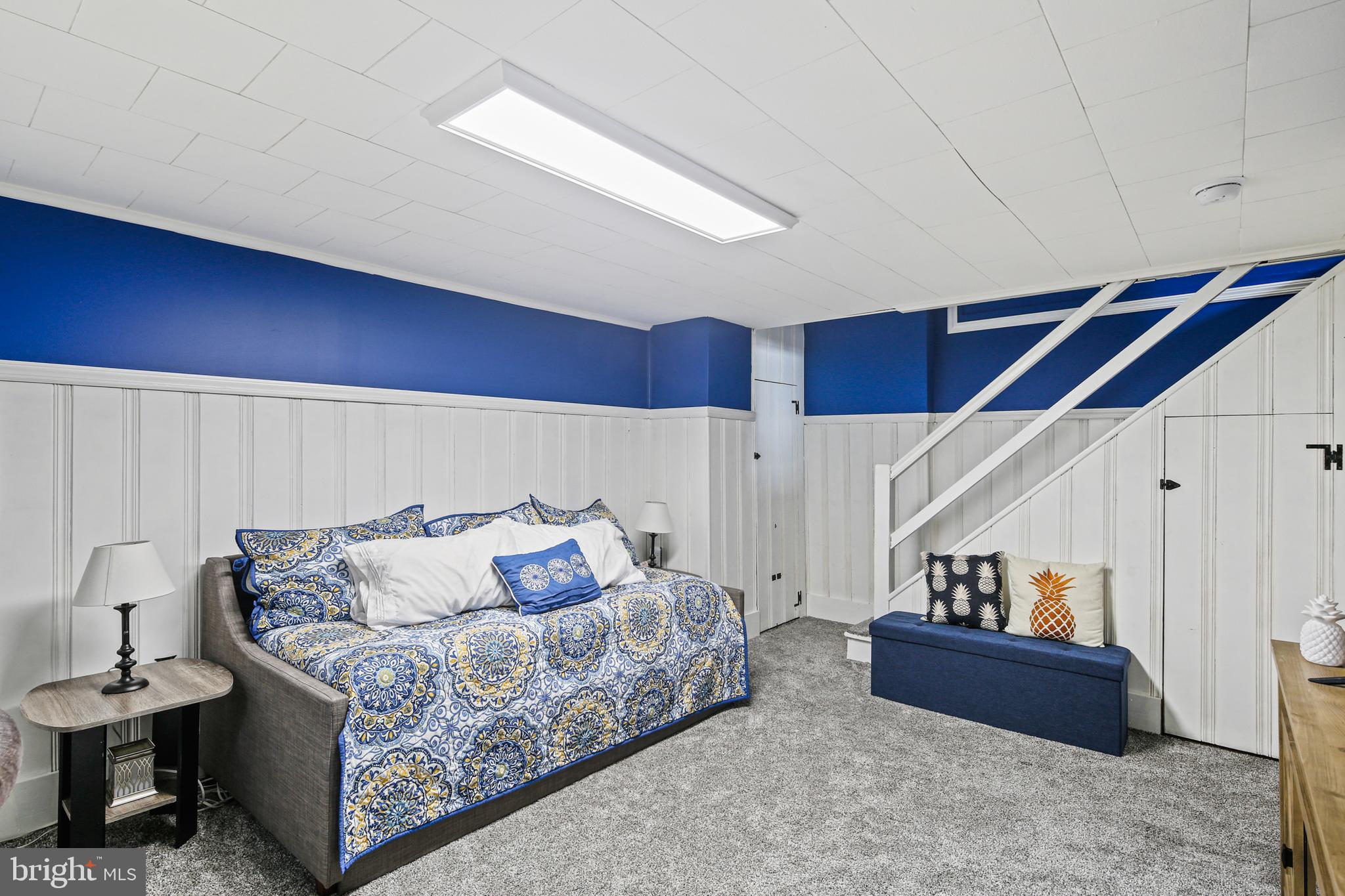 IDLEWOOD - Residential