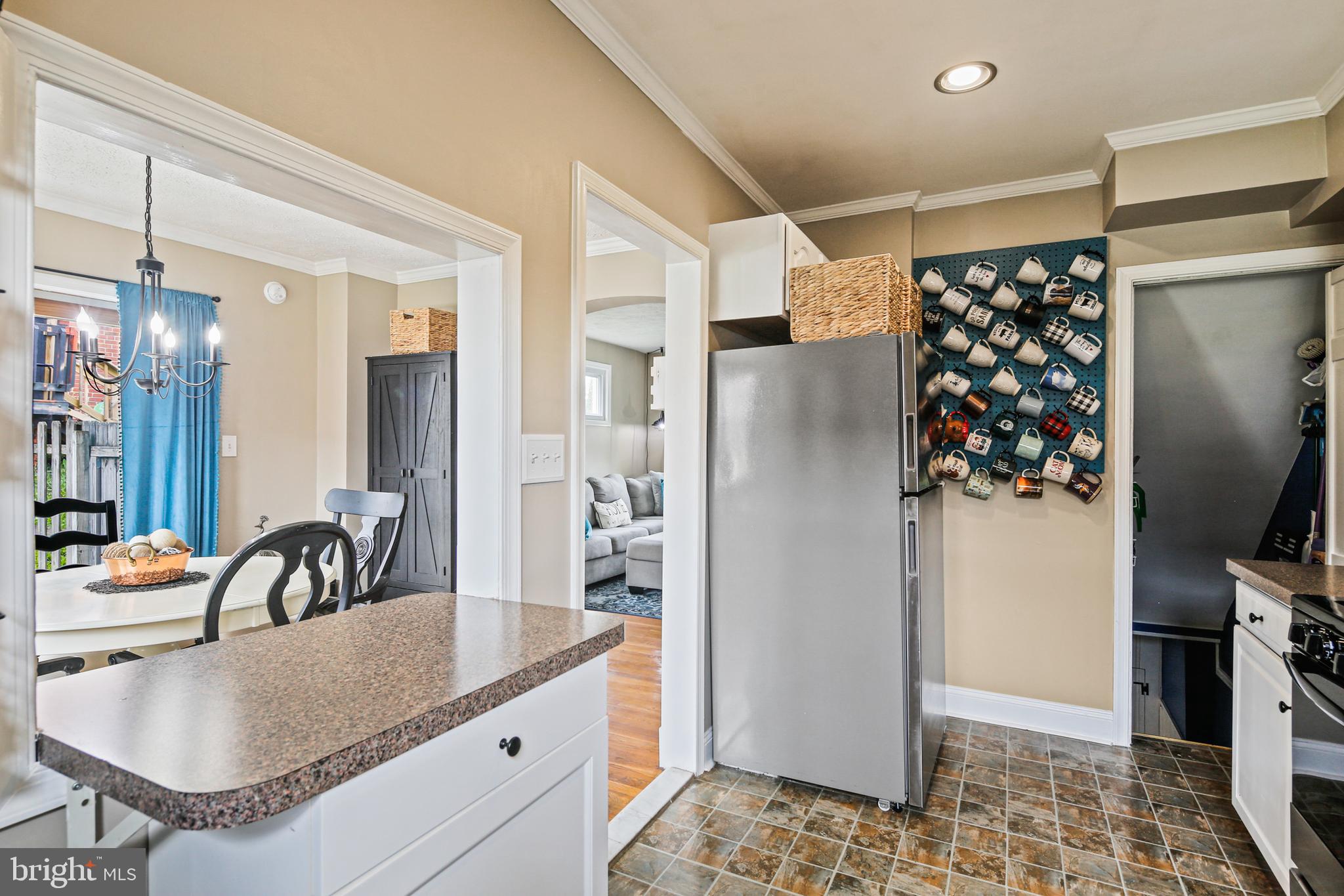 IDLEWOOD - Residential