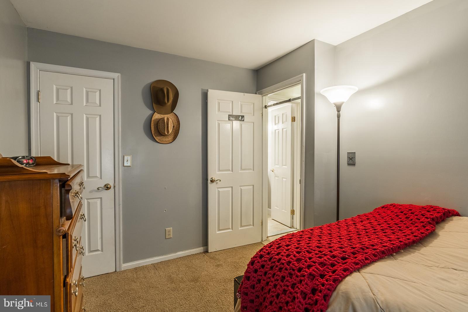 ROSEDALE - Residential