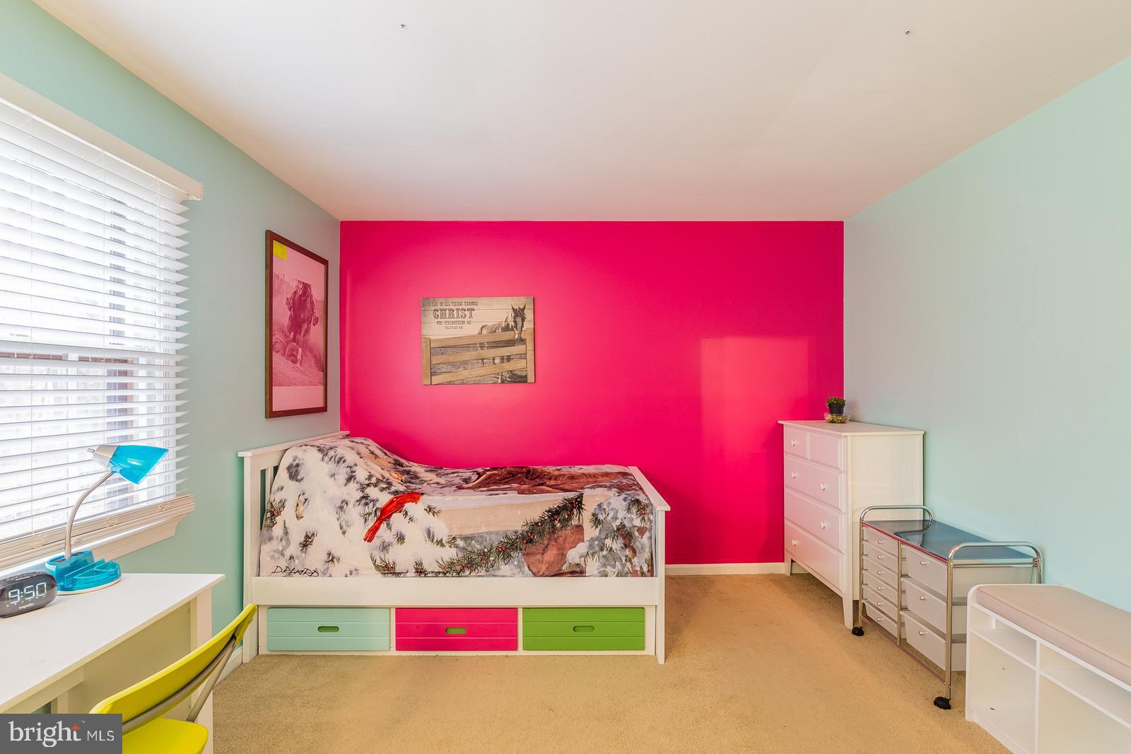 ROSEDALE - Residential