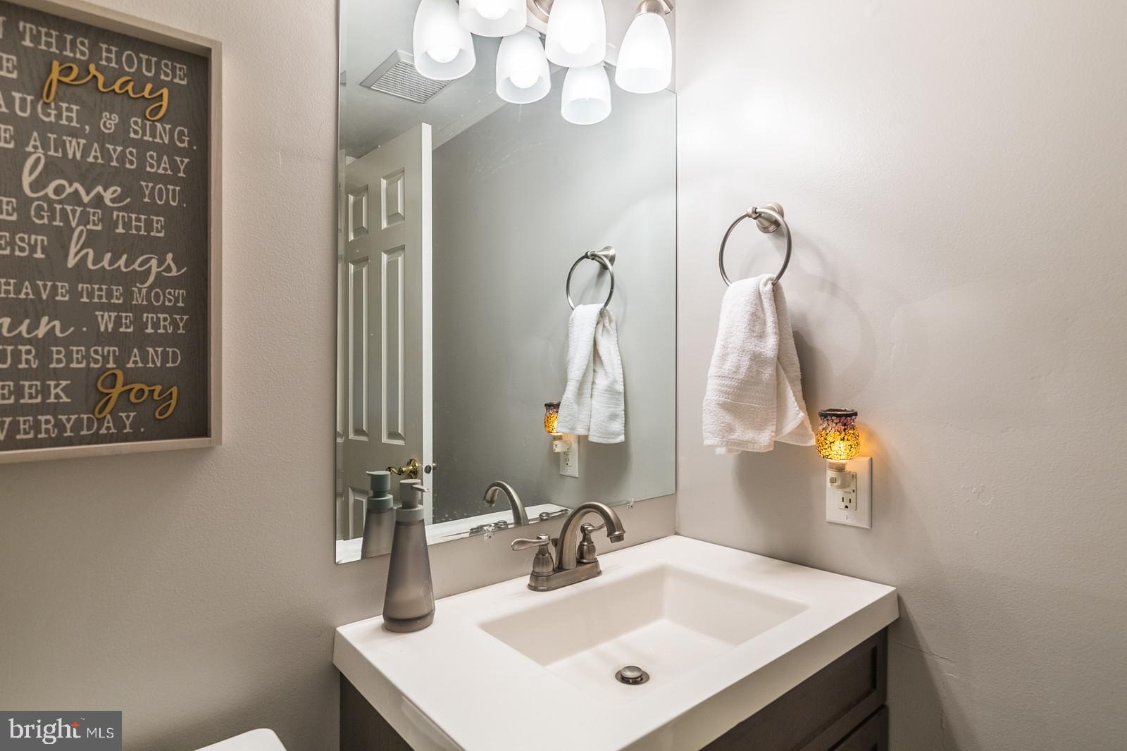 ROSEDALE - Residential