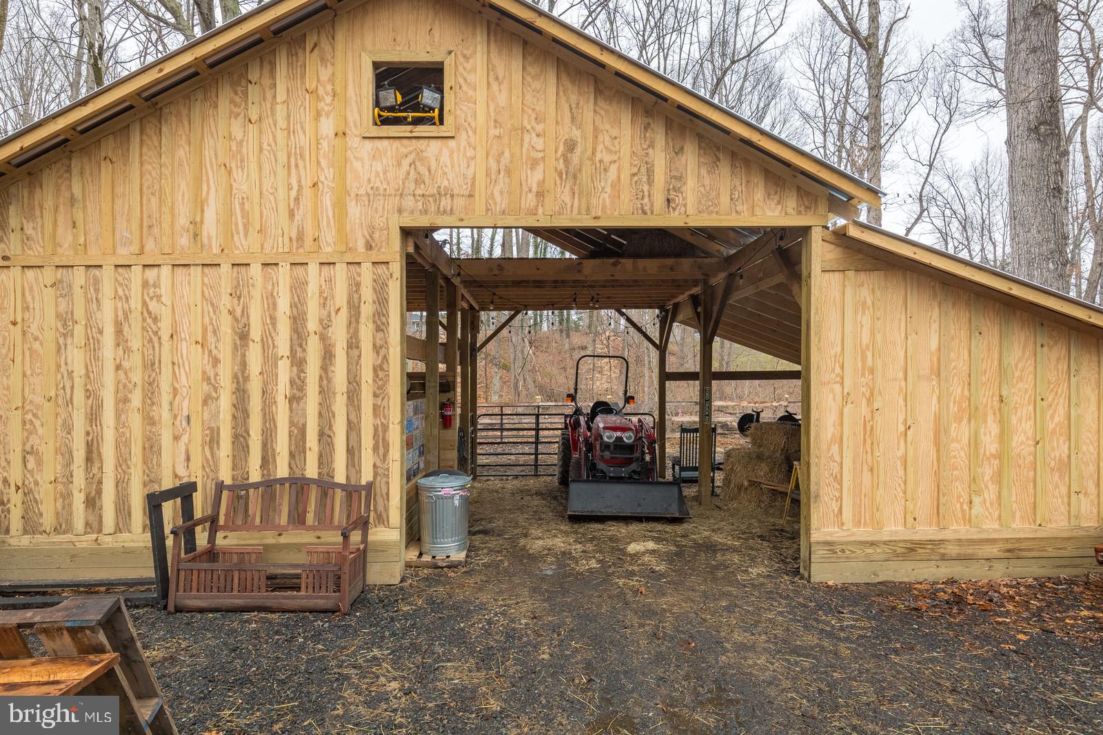 ROSEDALE - Residential