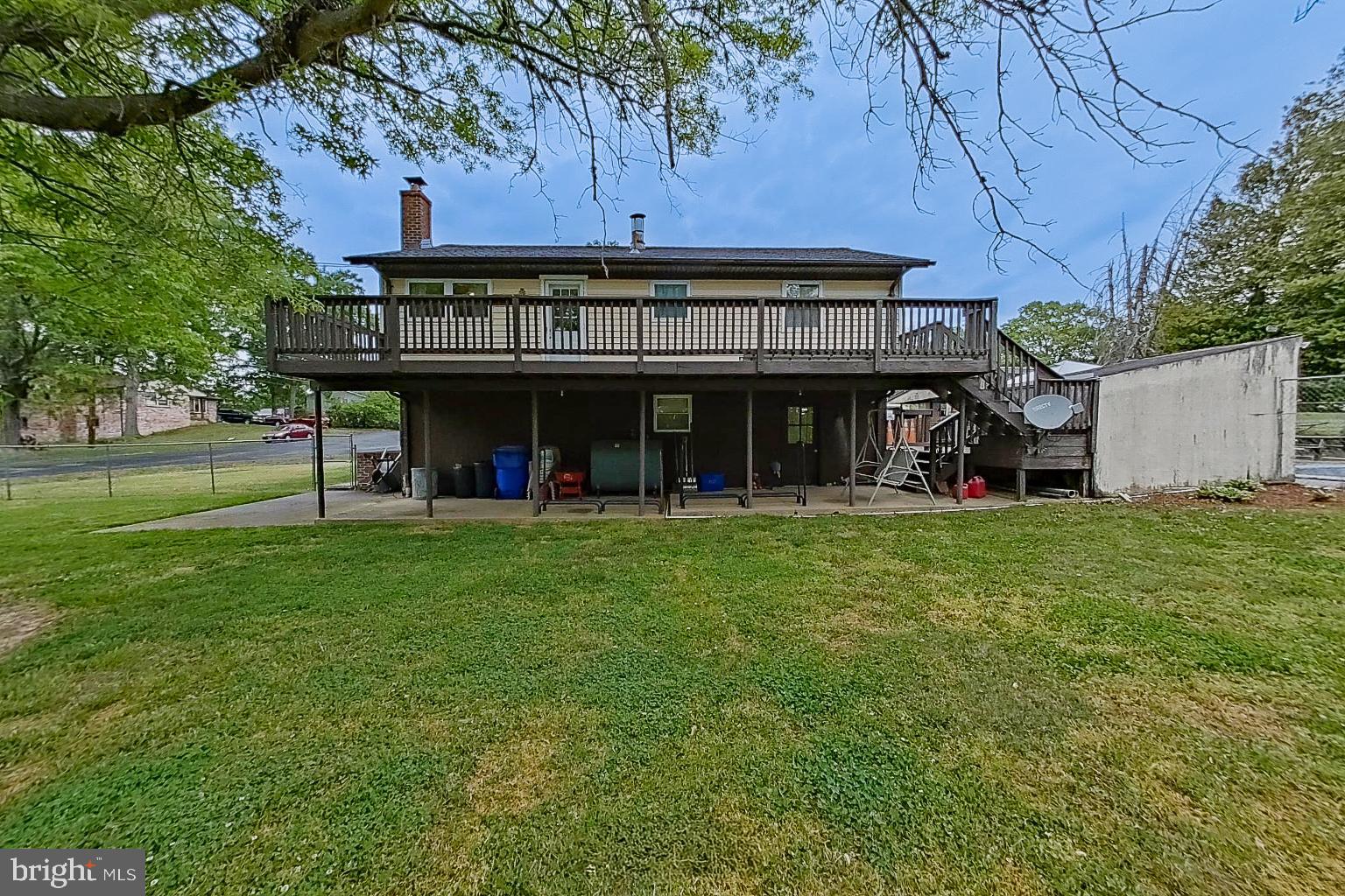 CAPITAL ESTATES - Residential