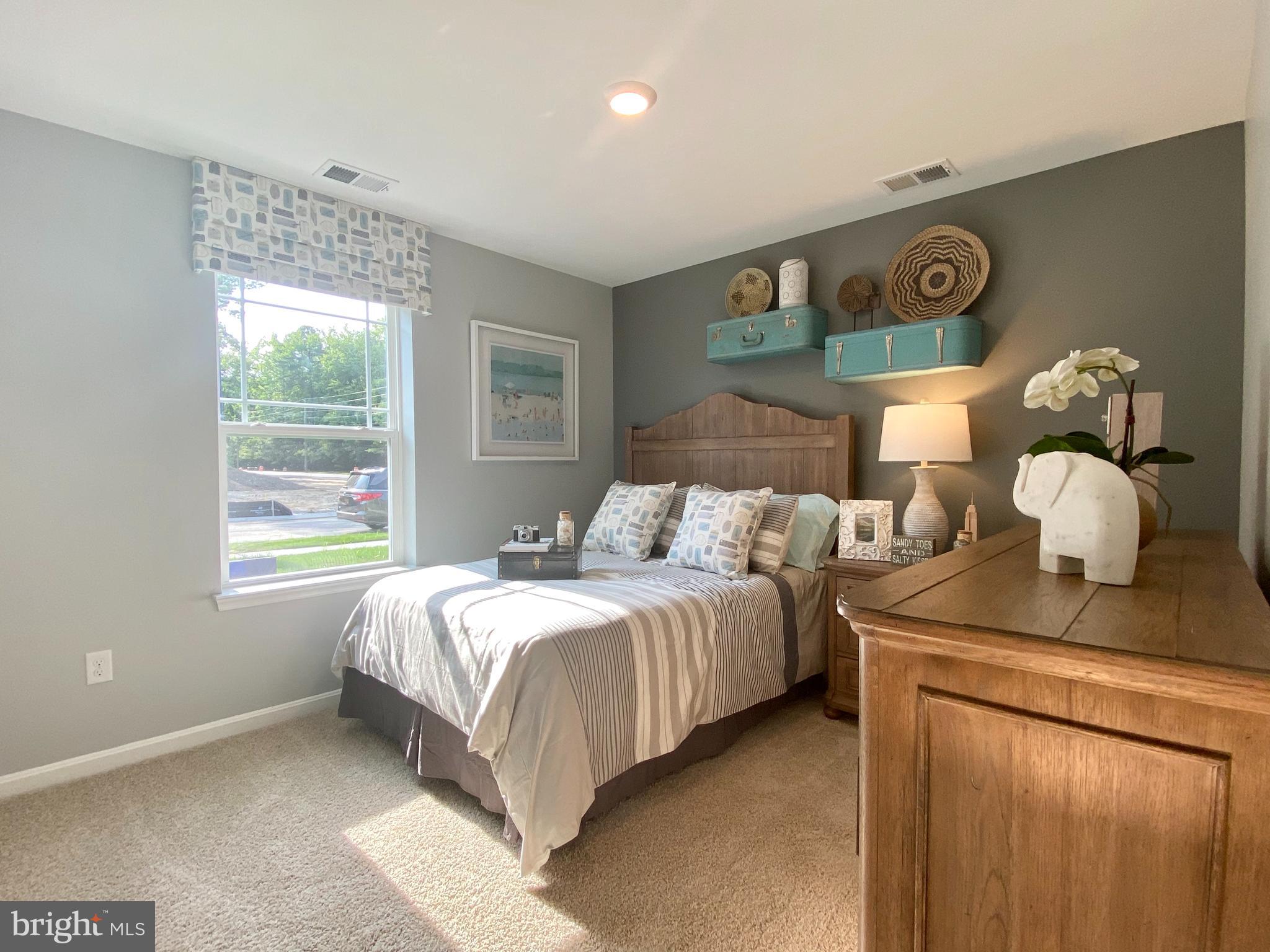 HERITAGE TRACE - Residential