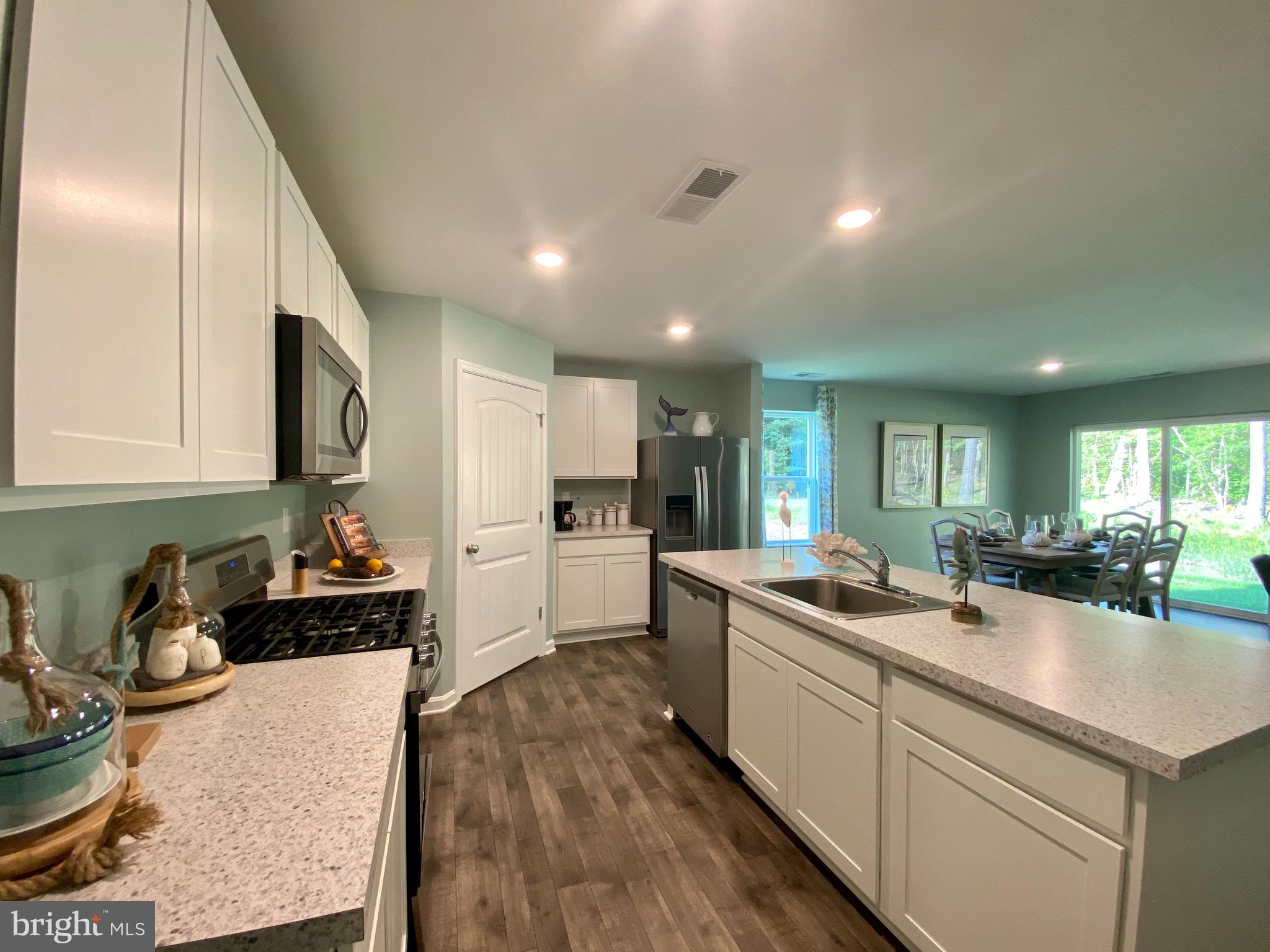 HERITAGE TRACE - Residential