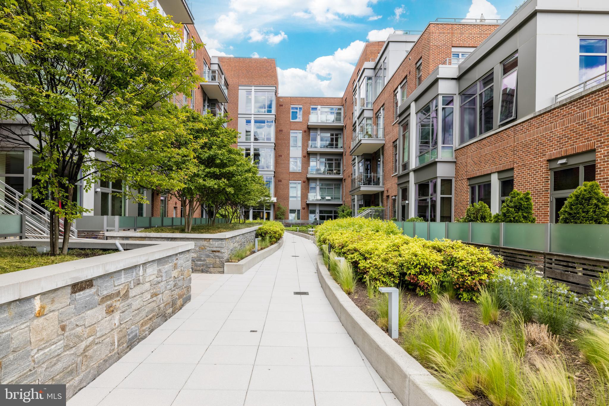 THE ORONOCO - Residential