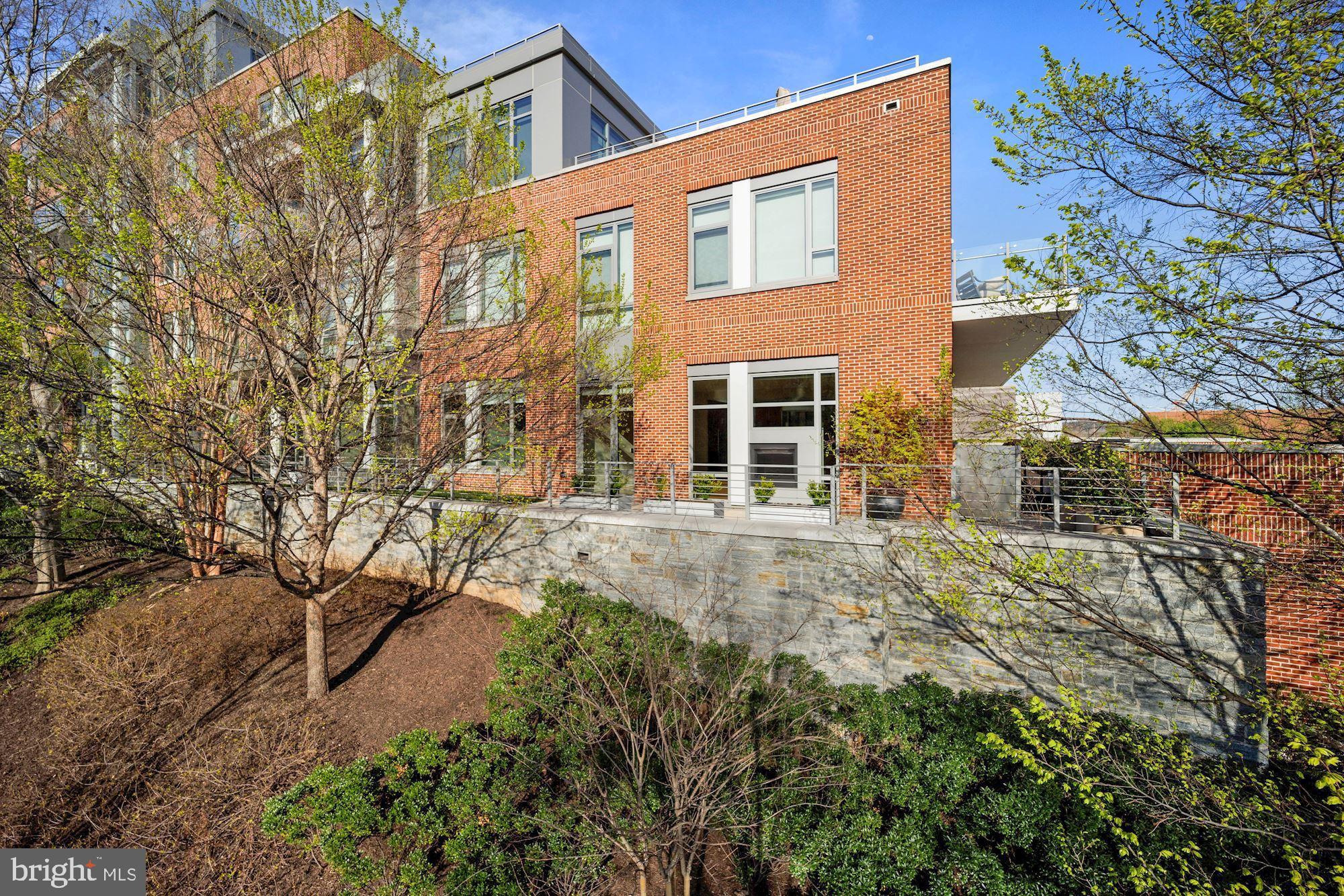 THE ORONOCO - Residential