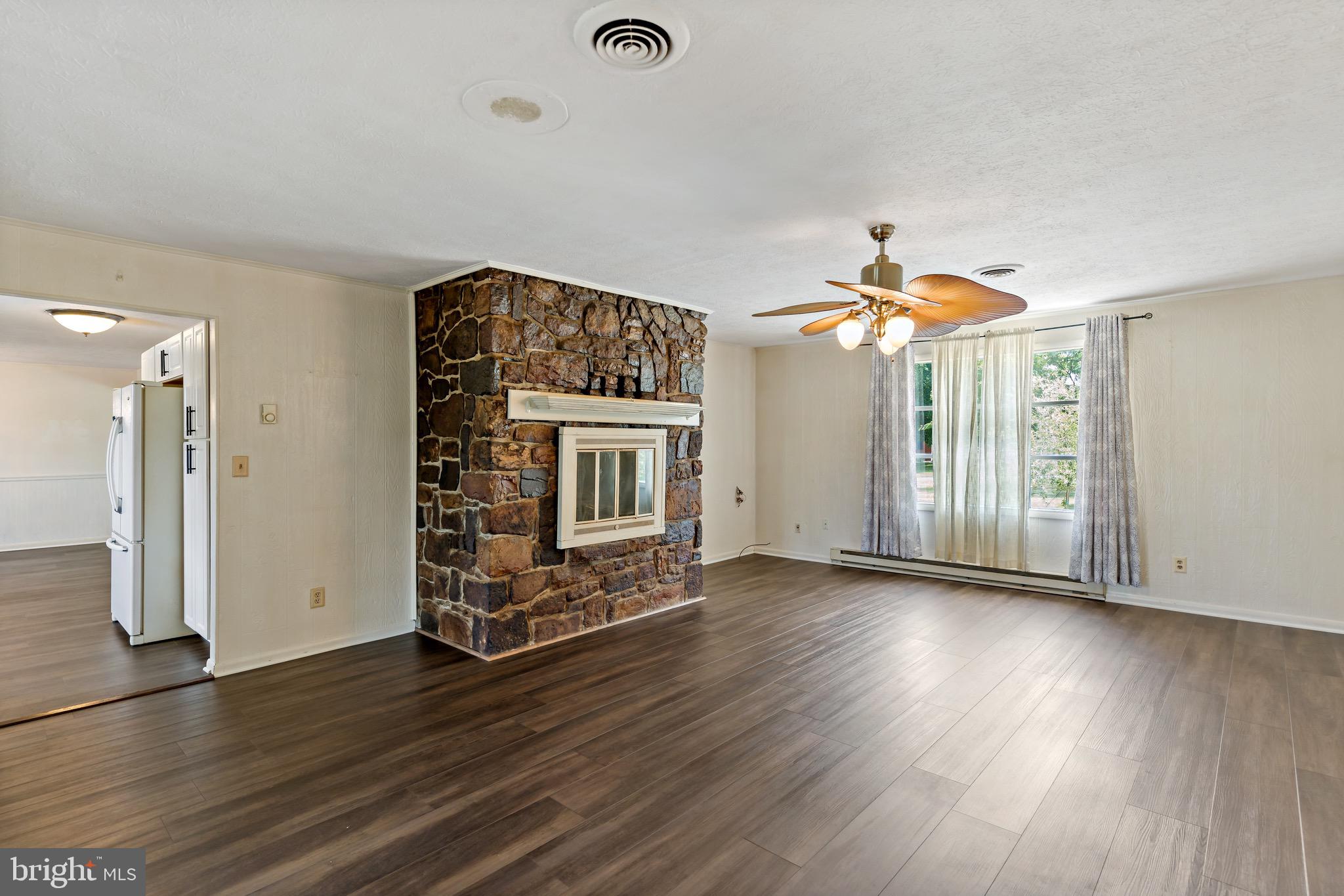 HILLCREST HEIGHTS - Residential