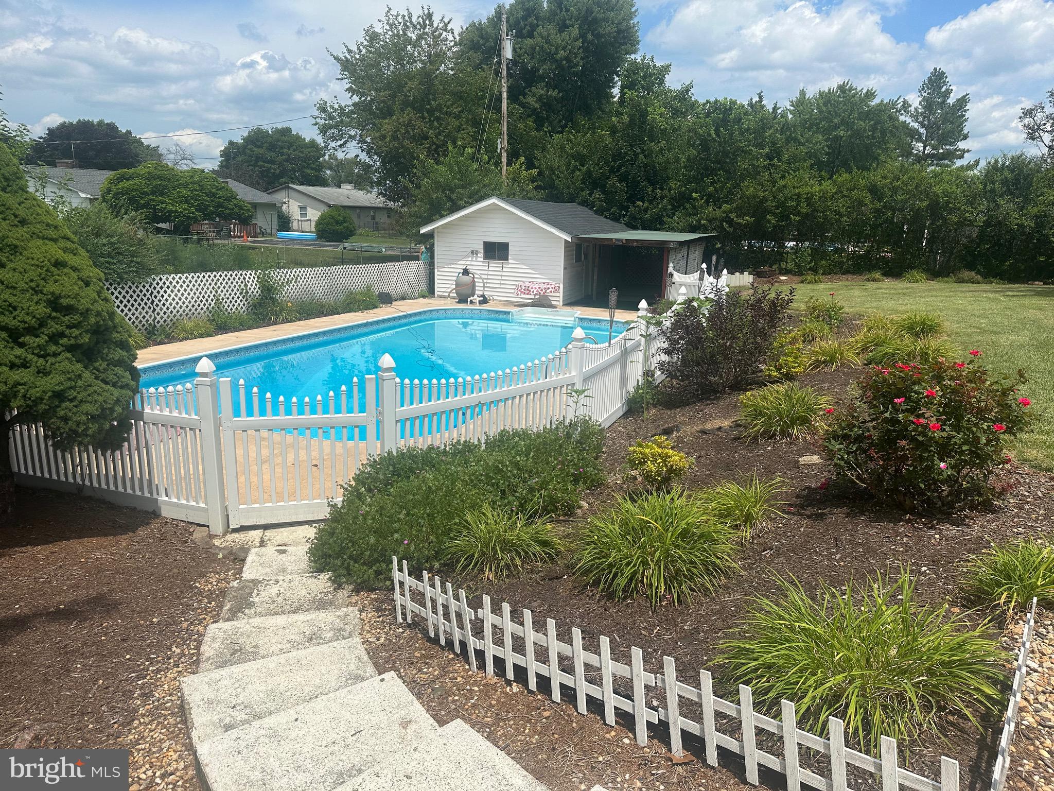 HILLCREST HEIGHTS - Residential