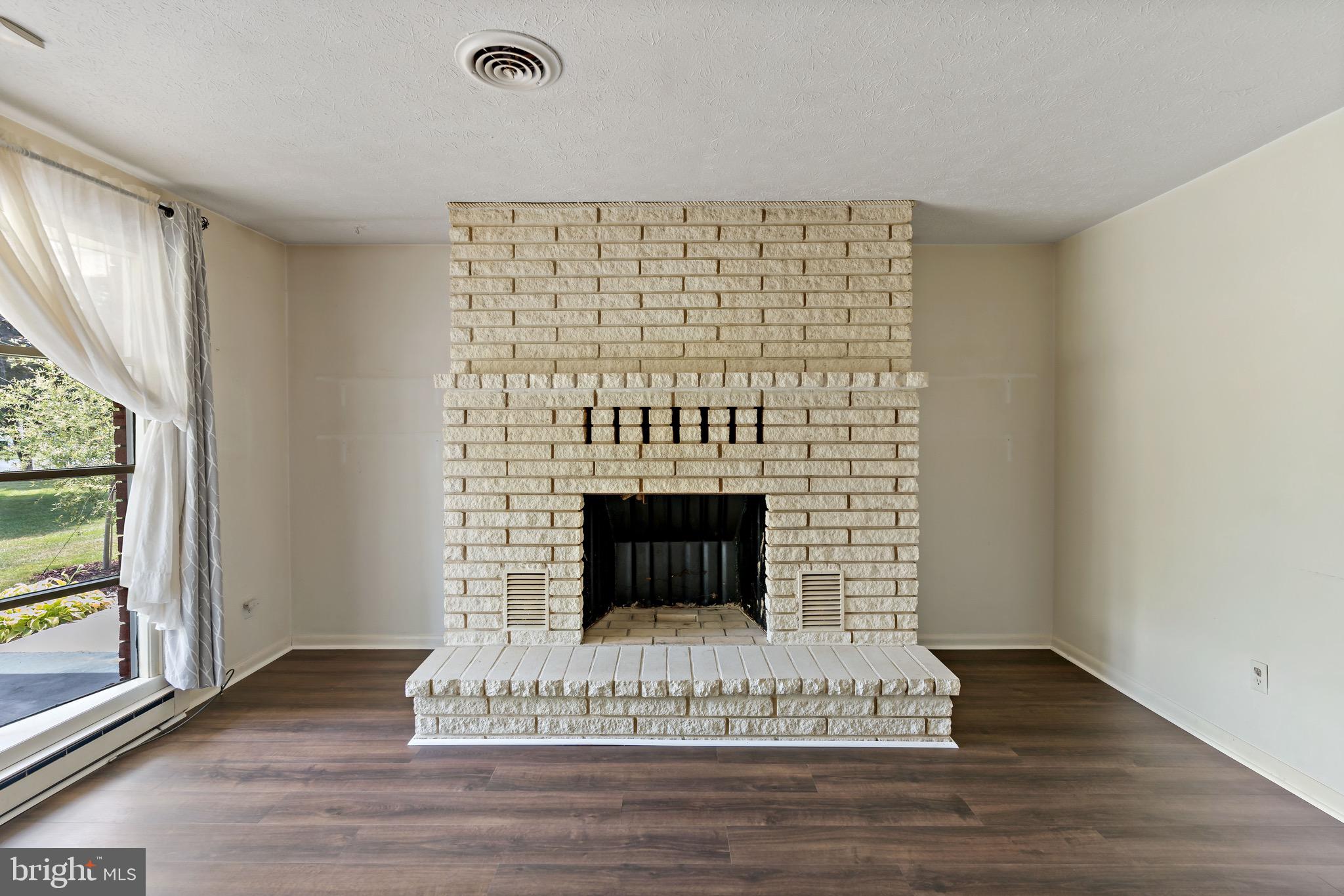 HILLCREST HEIGHTS - Residential