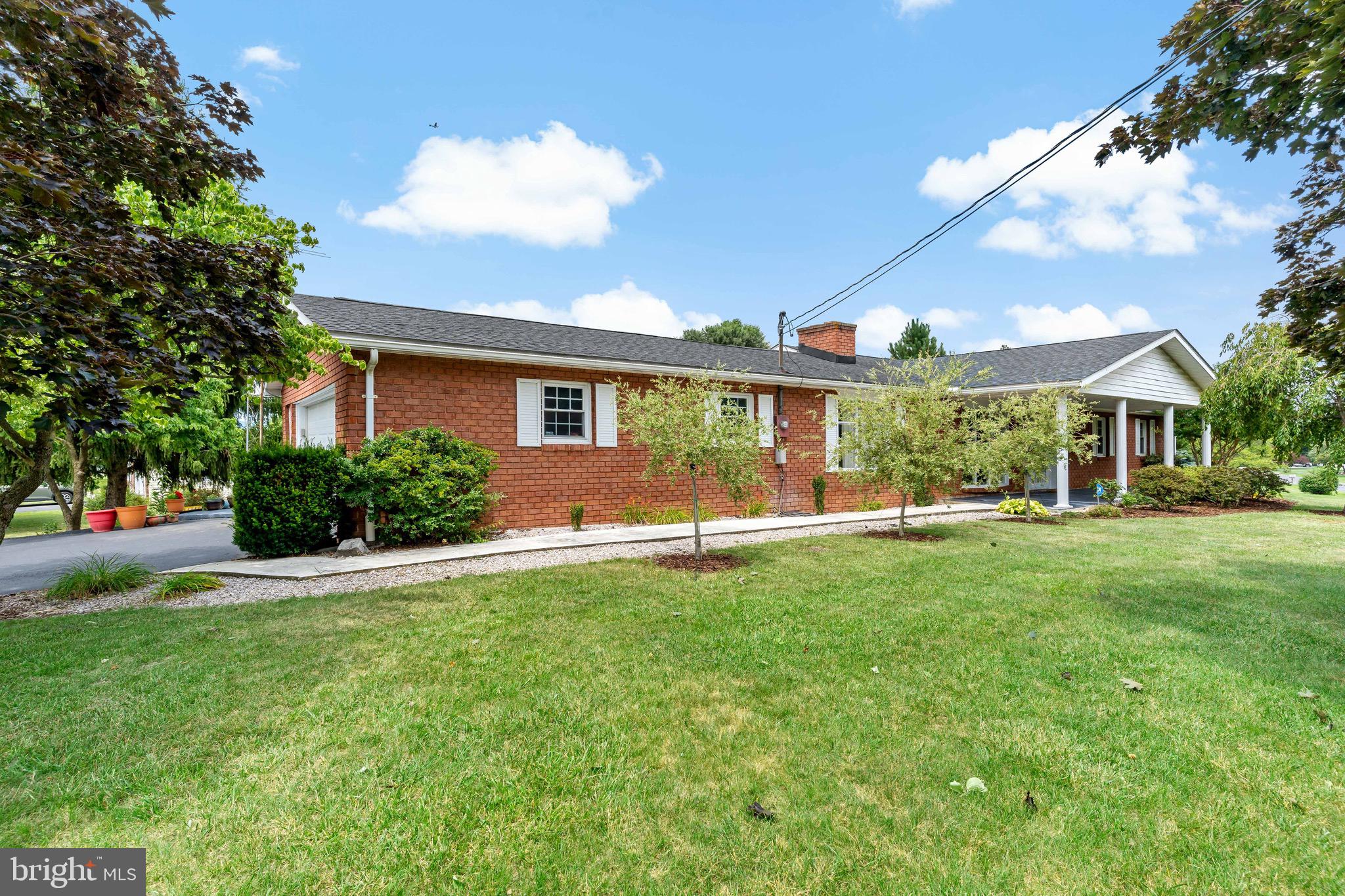 HILLCREST HEIGHTS - Residential