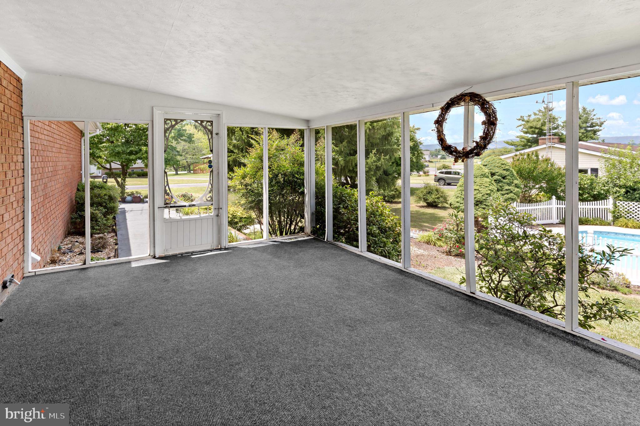 HILLCREST HEIGHTS - Residential