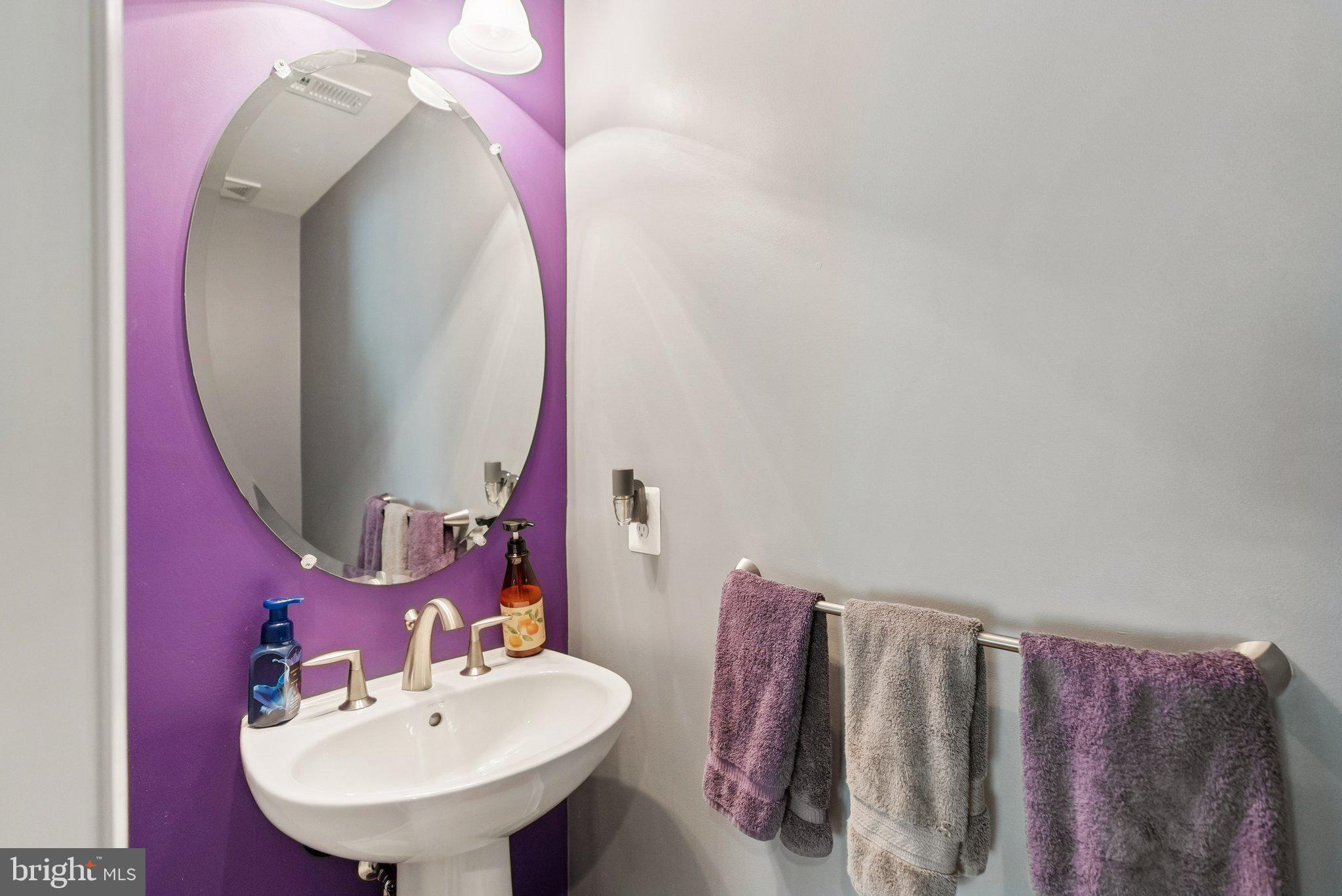 MARLBORO RIDGE - Residential