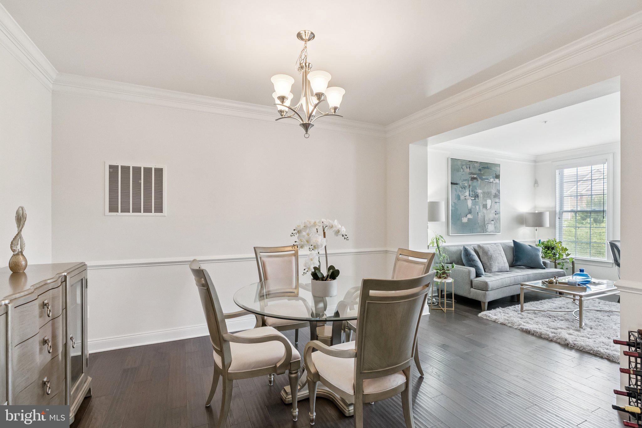 MARLBORO RIDGE - Residential