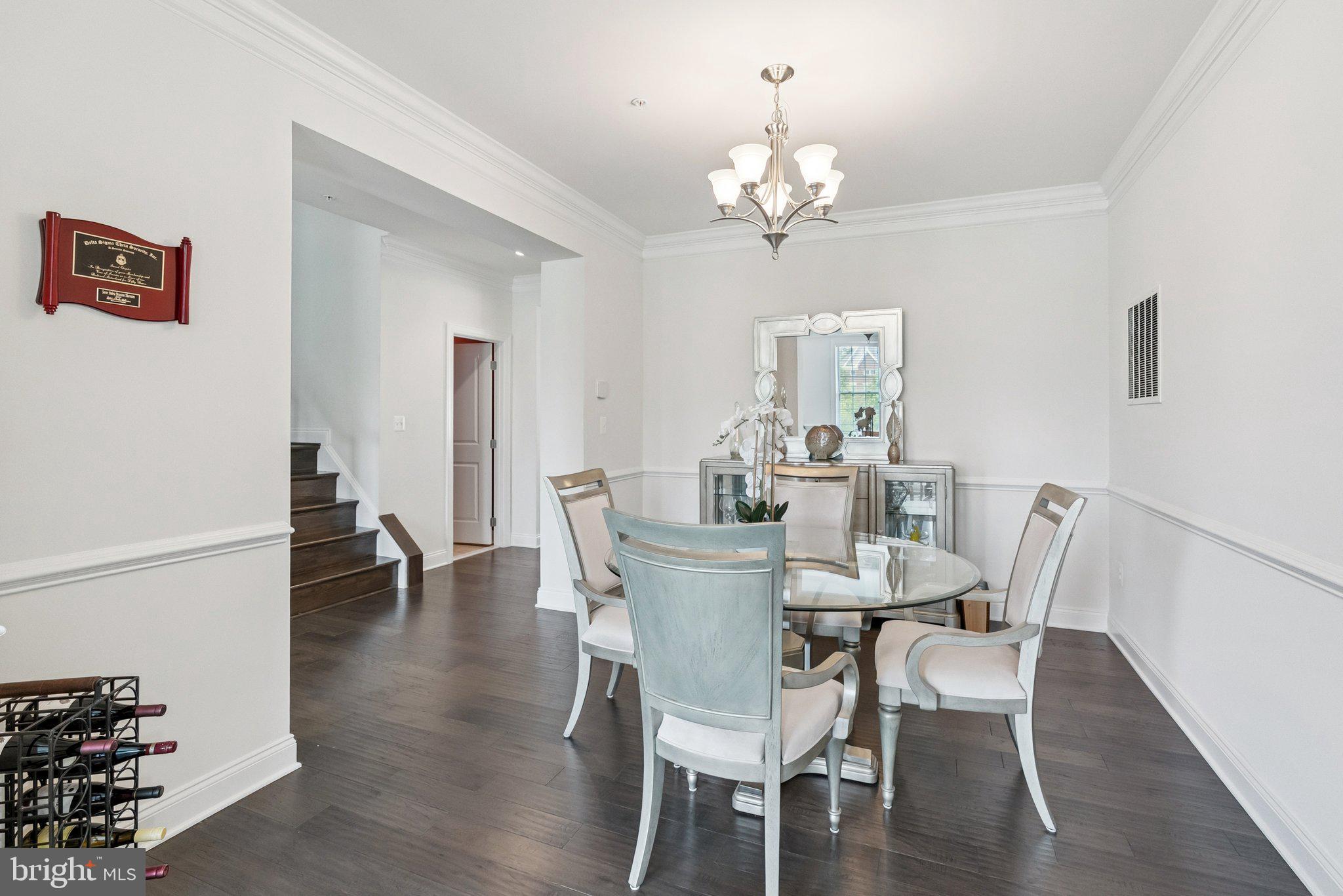 MARLBORO RIDGE - Residential