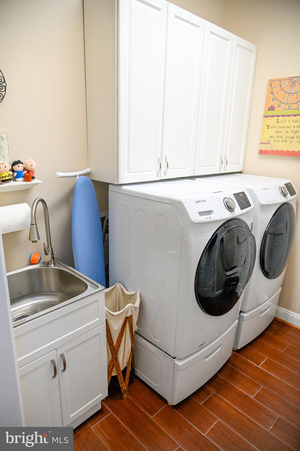 REGENCY AT DOMINION VALLEY - Residential