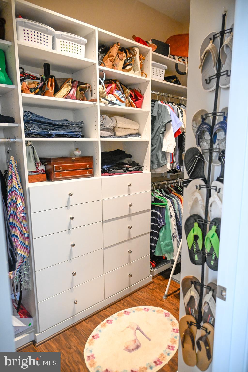 REGENCY AT DOMINION VALLEY - Residential