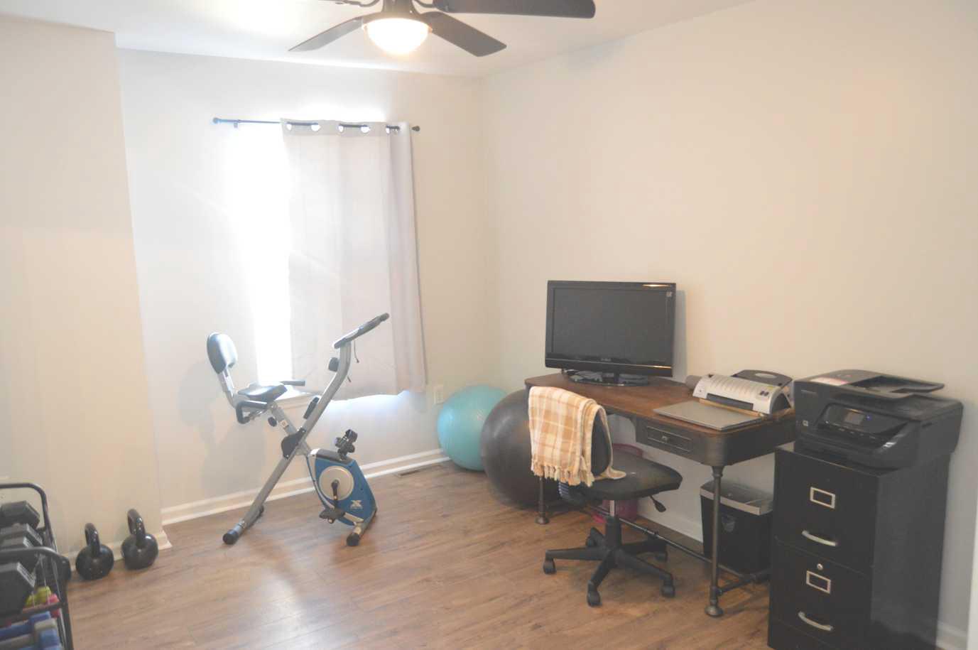 LAUREL SPRINGS - Residential