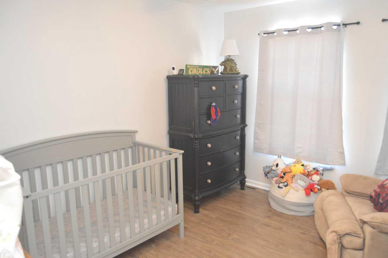 LAUREL SPRINGS - Residential