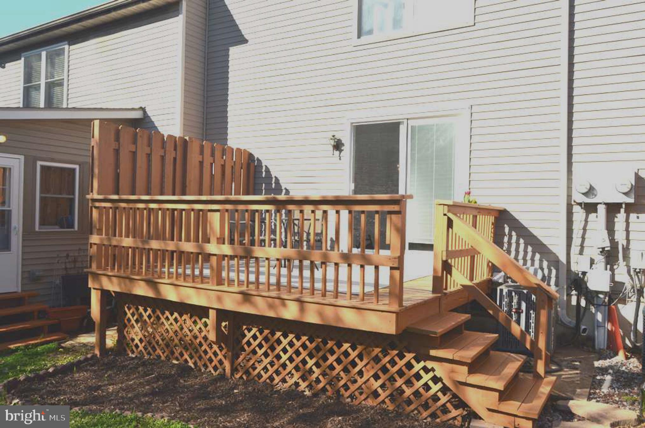 LAUREL SPRINGS - Residential