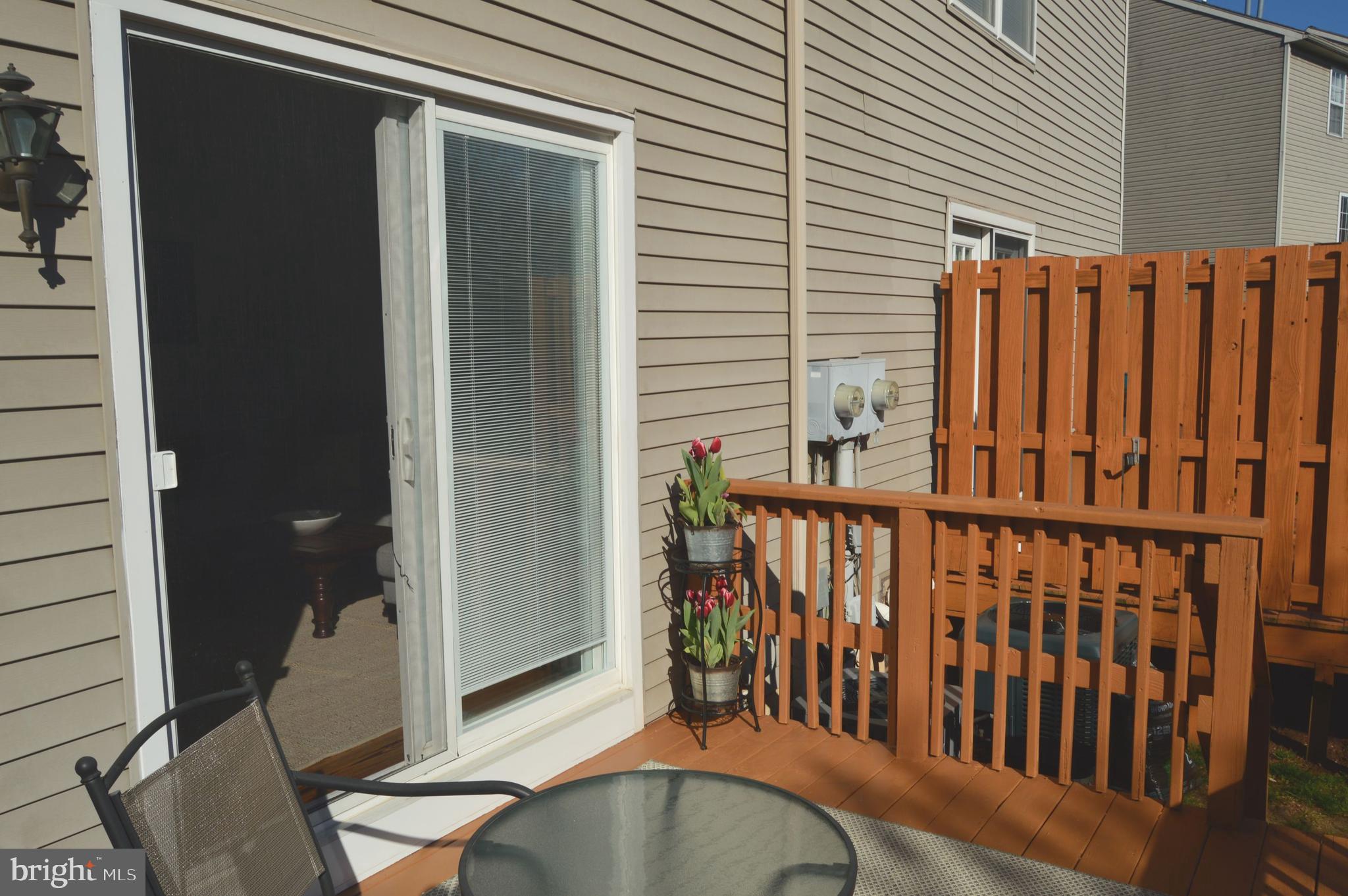 LAUREL SPRINGS - Residential