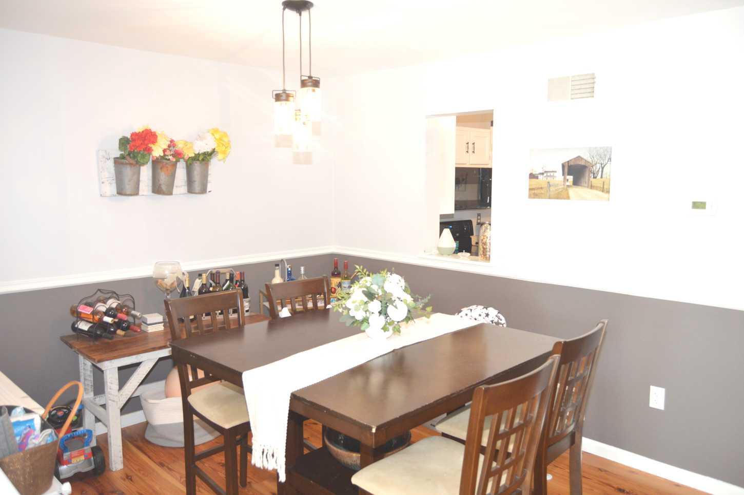 LAUREL SPRINGS - Residential