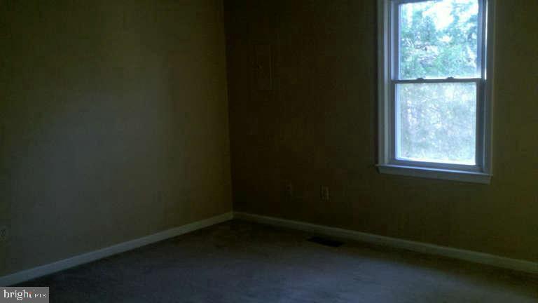 PLANTATION FOREST - Residential Lease