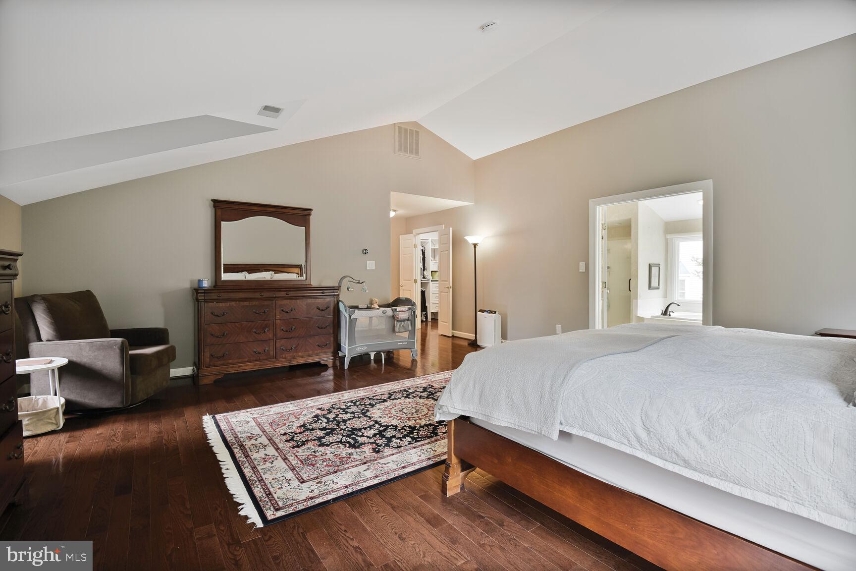 HALLOWELL - Residential