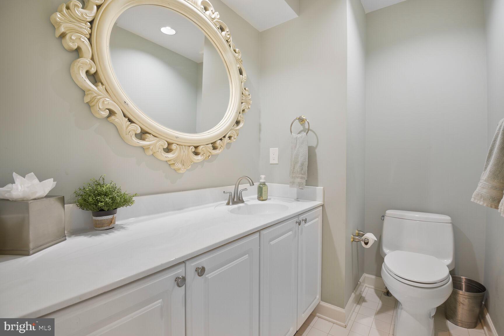 HALLOWELL - Residential