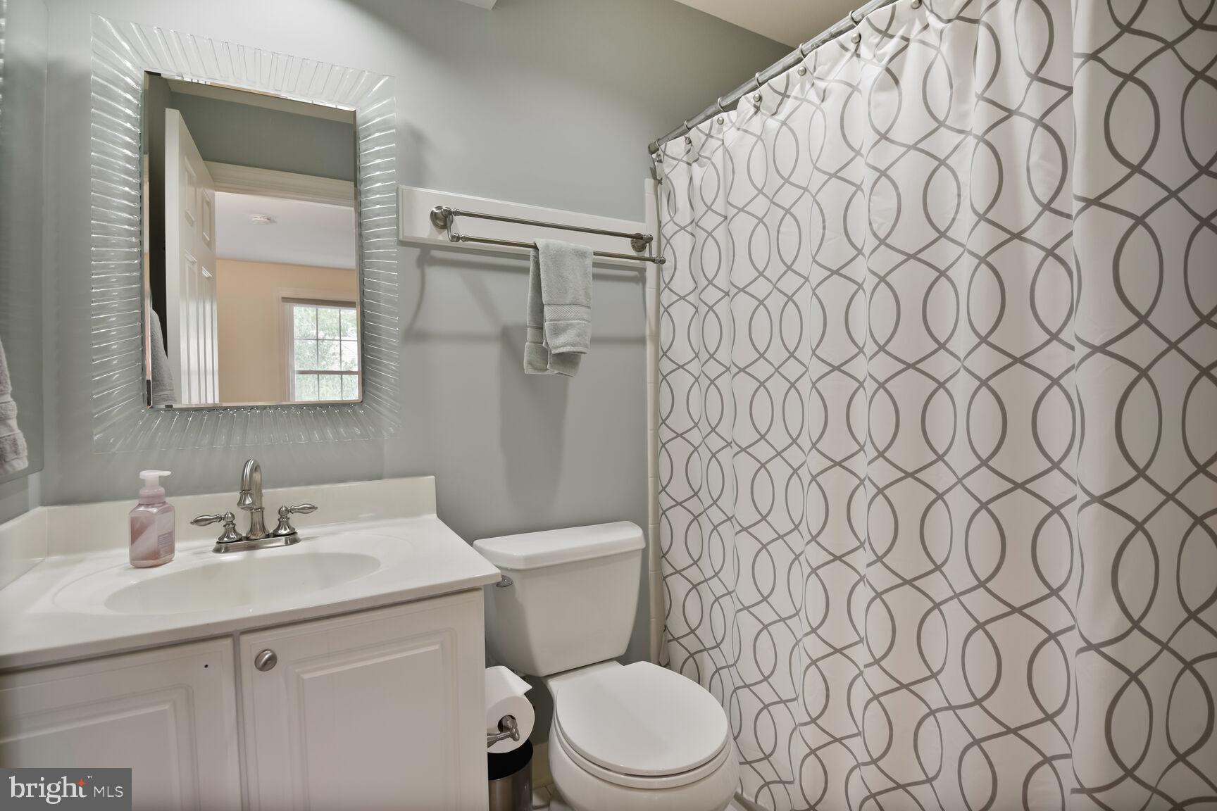 HALLOWELL - Residential