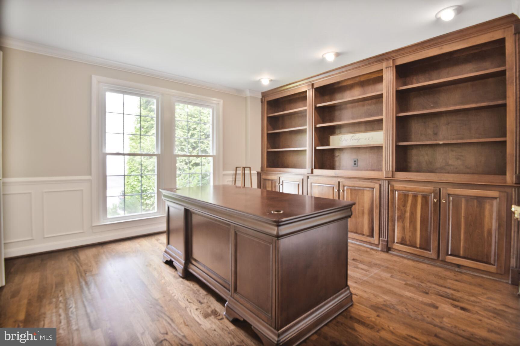 HALLOWELL - Residential