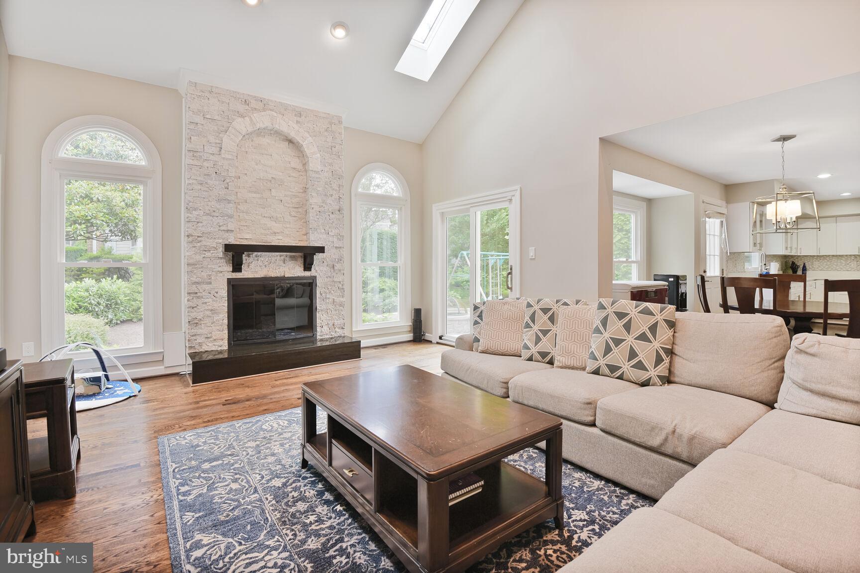 HALLOWELL - Residential