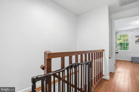 Tiny photo for 8621 Kenosha Court, LORTON, VA 22079 (MLS # VAFX2303374)