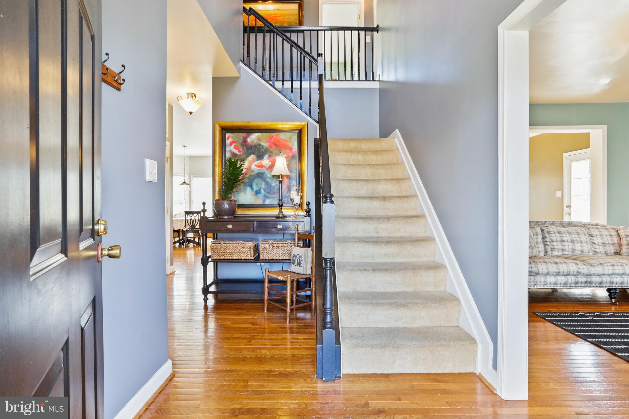 FREEZELAND MANOR - Residential