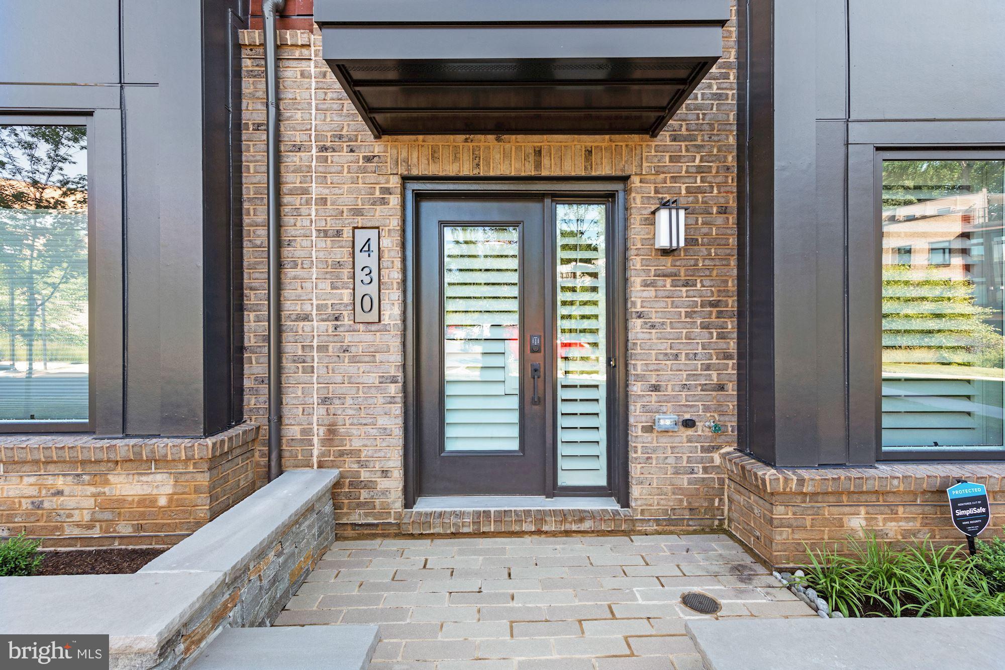 GROSVENOR HEIGHTS - Residential