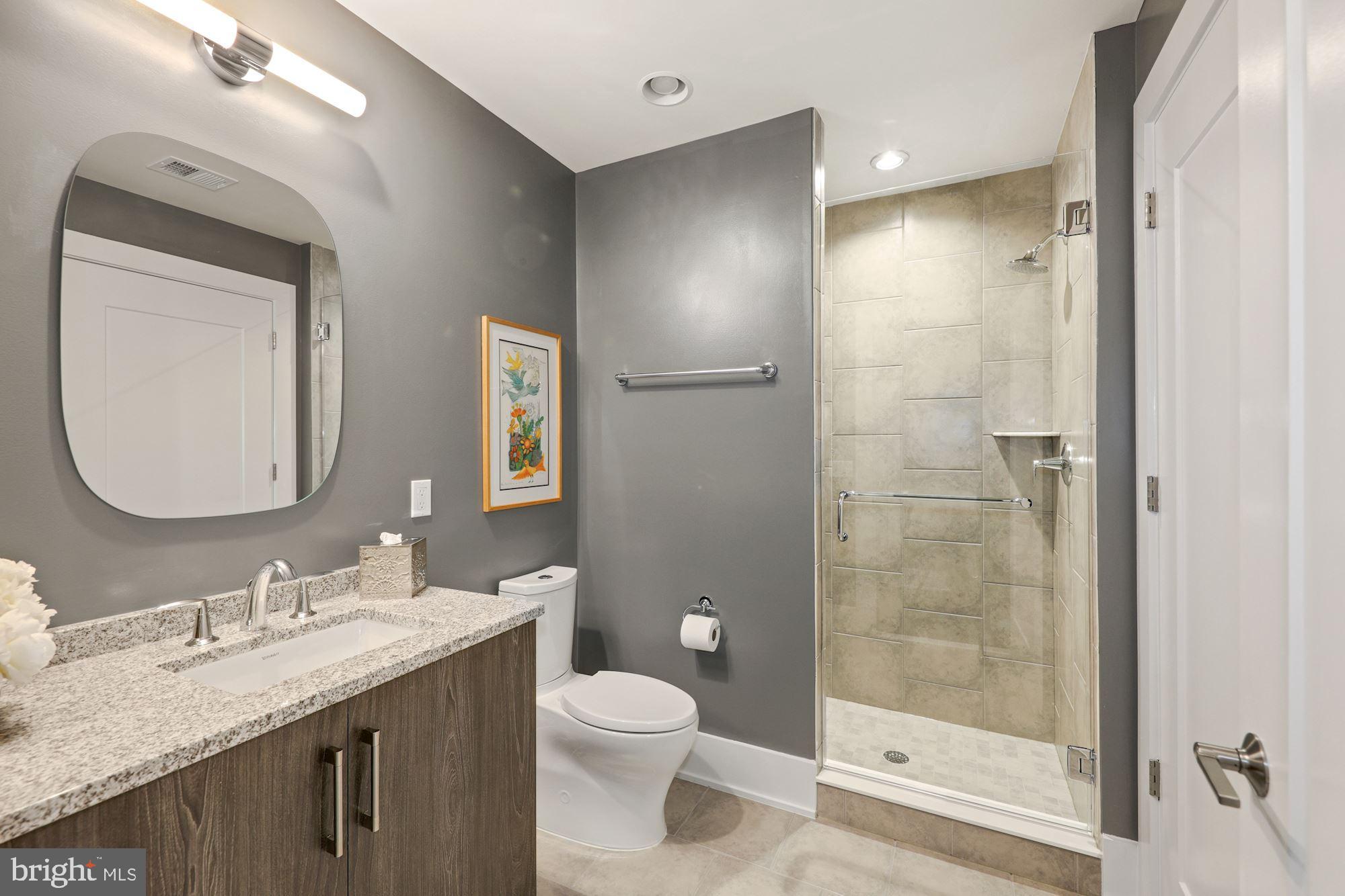 GROSVENOR HEIGHTS - Residential