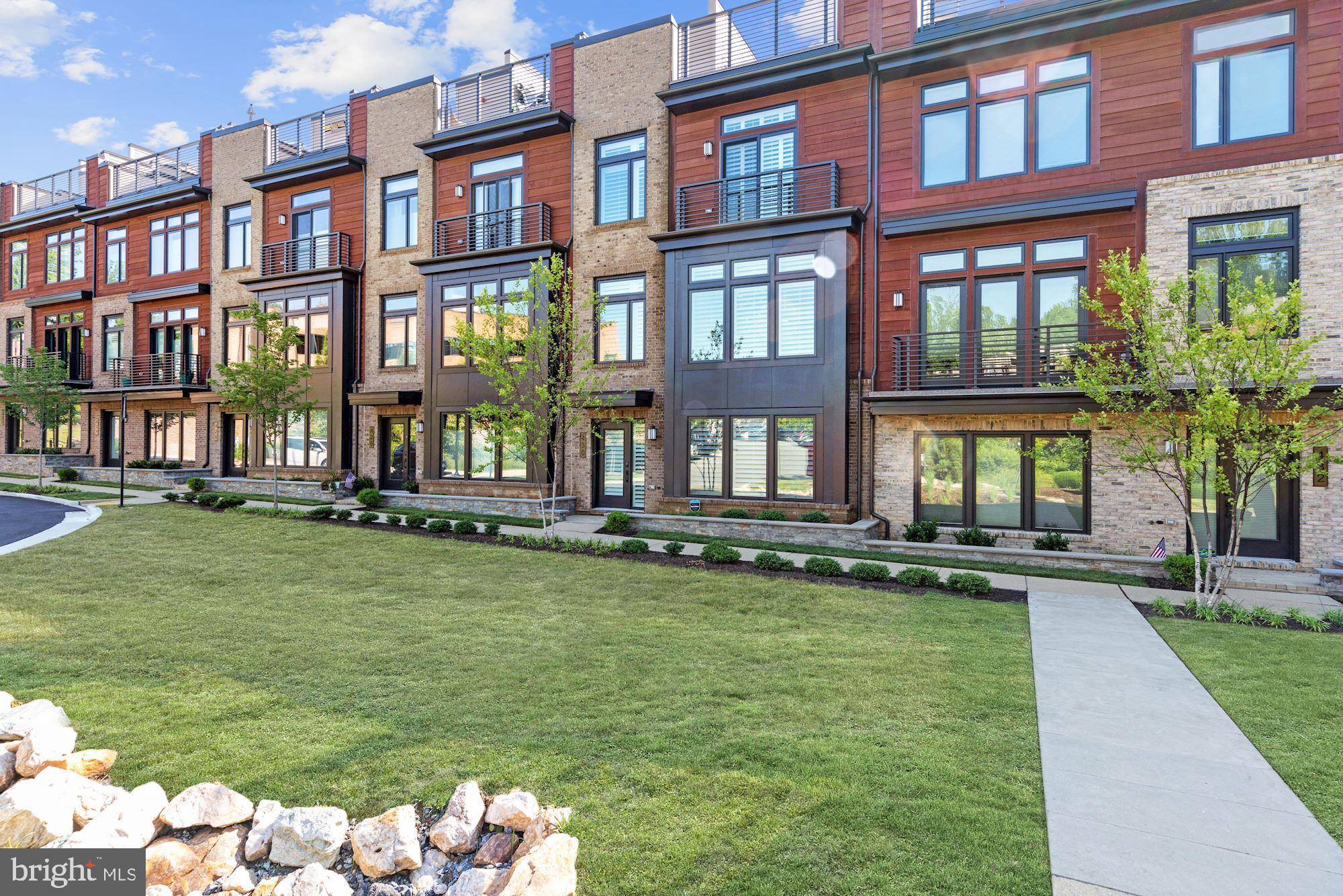 GROSVENOR HEIGHTS - Residential