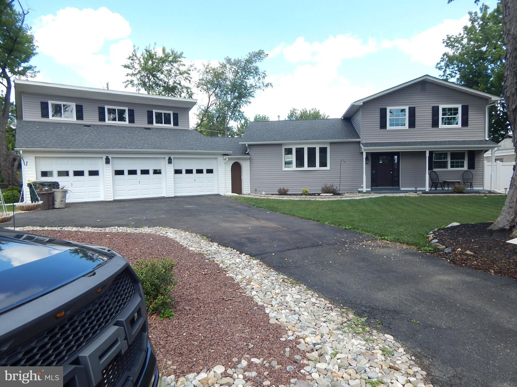 5833 HILL DRIVE